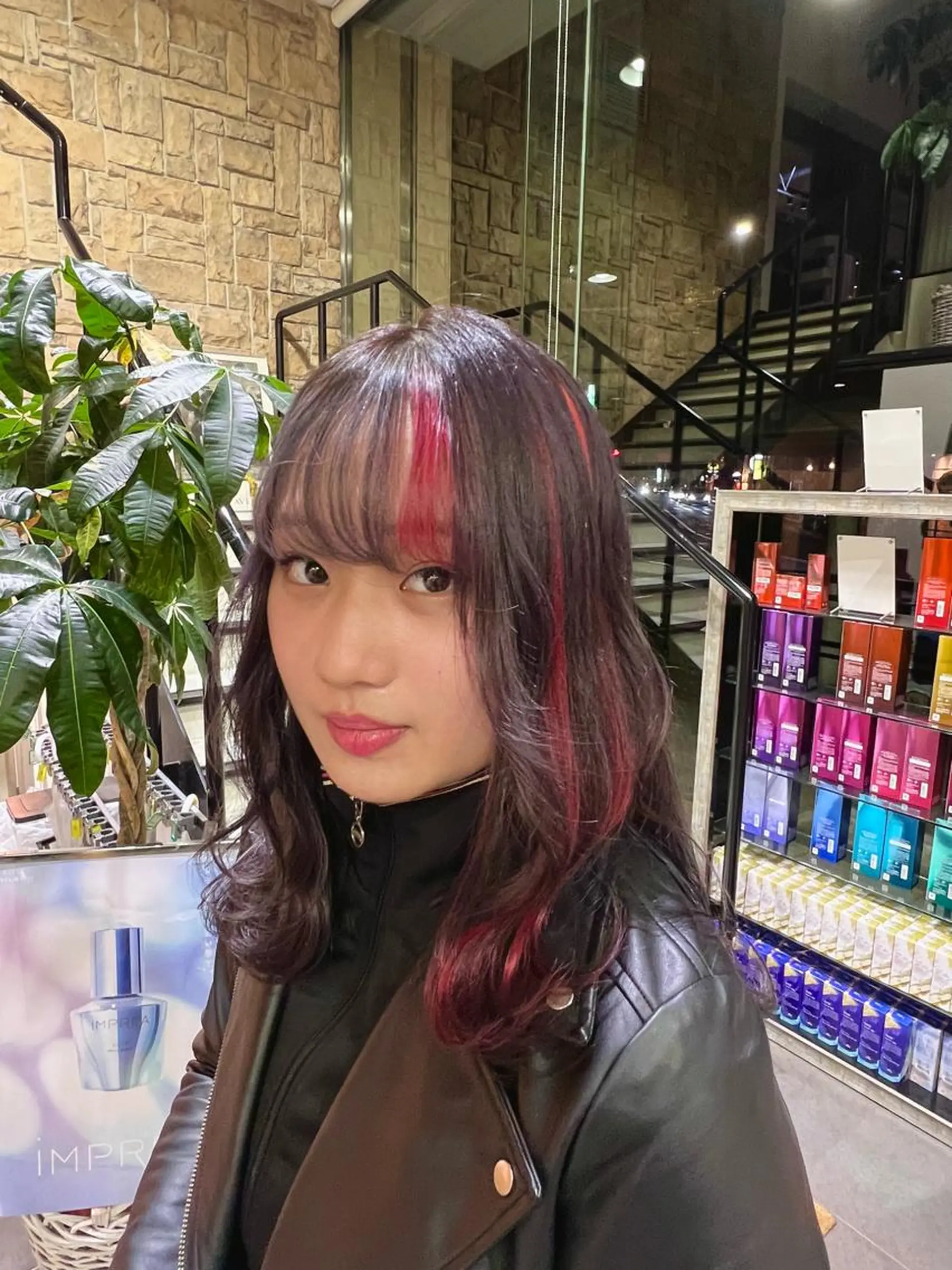 セミロング カラー ヘアアレンジ デザインカラー グレージュ ハイライトカラー ラベンダーカラー ラベンダーグレージュ チャンモリパーマ/韓 国/Minami🦋のヘアスタイル