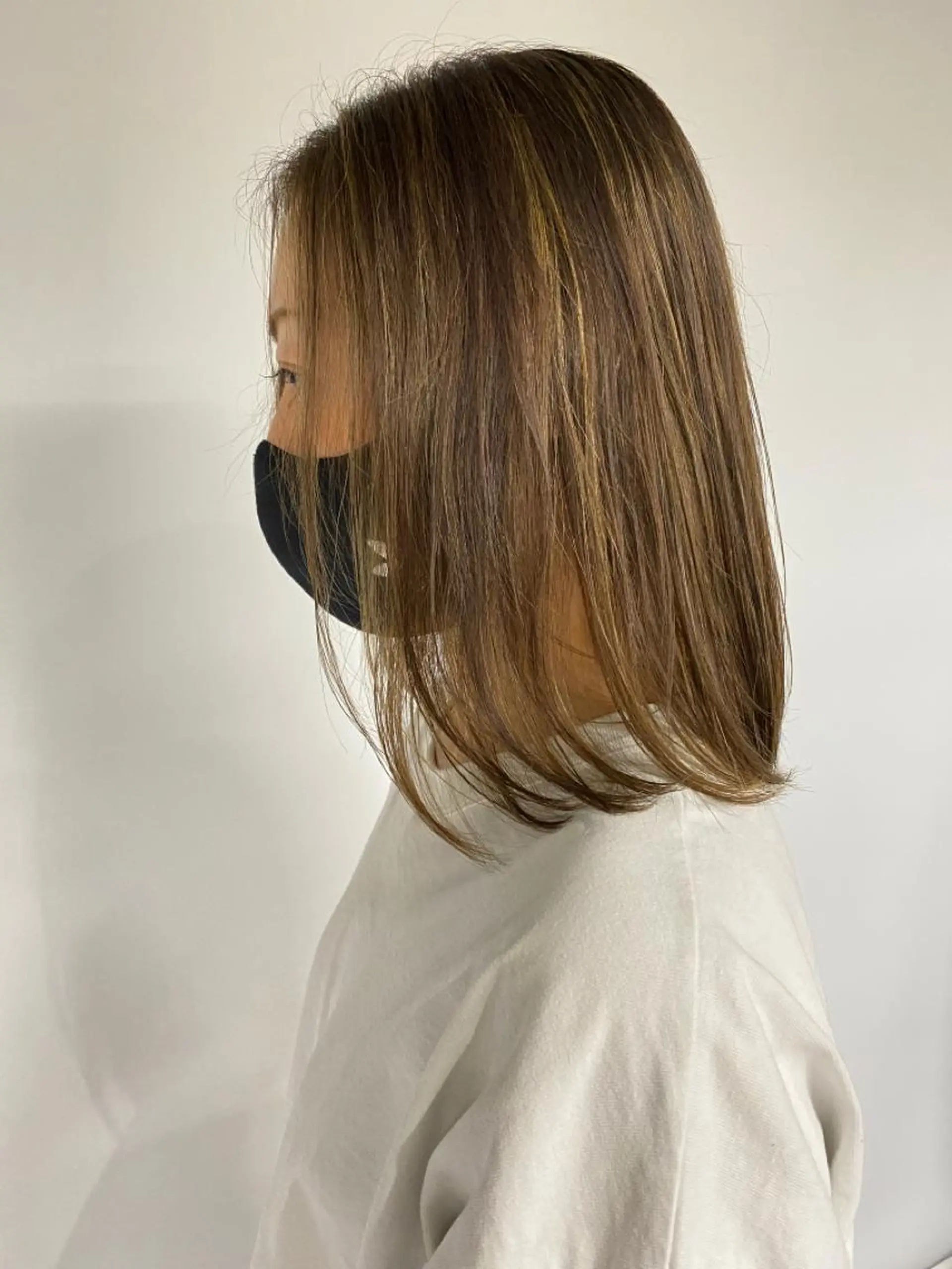 ミディアム カラー KOOKI スティードトーキョーのヘアスタイル