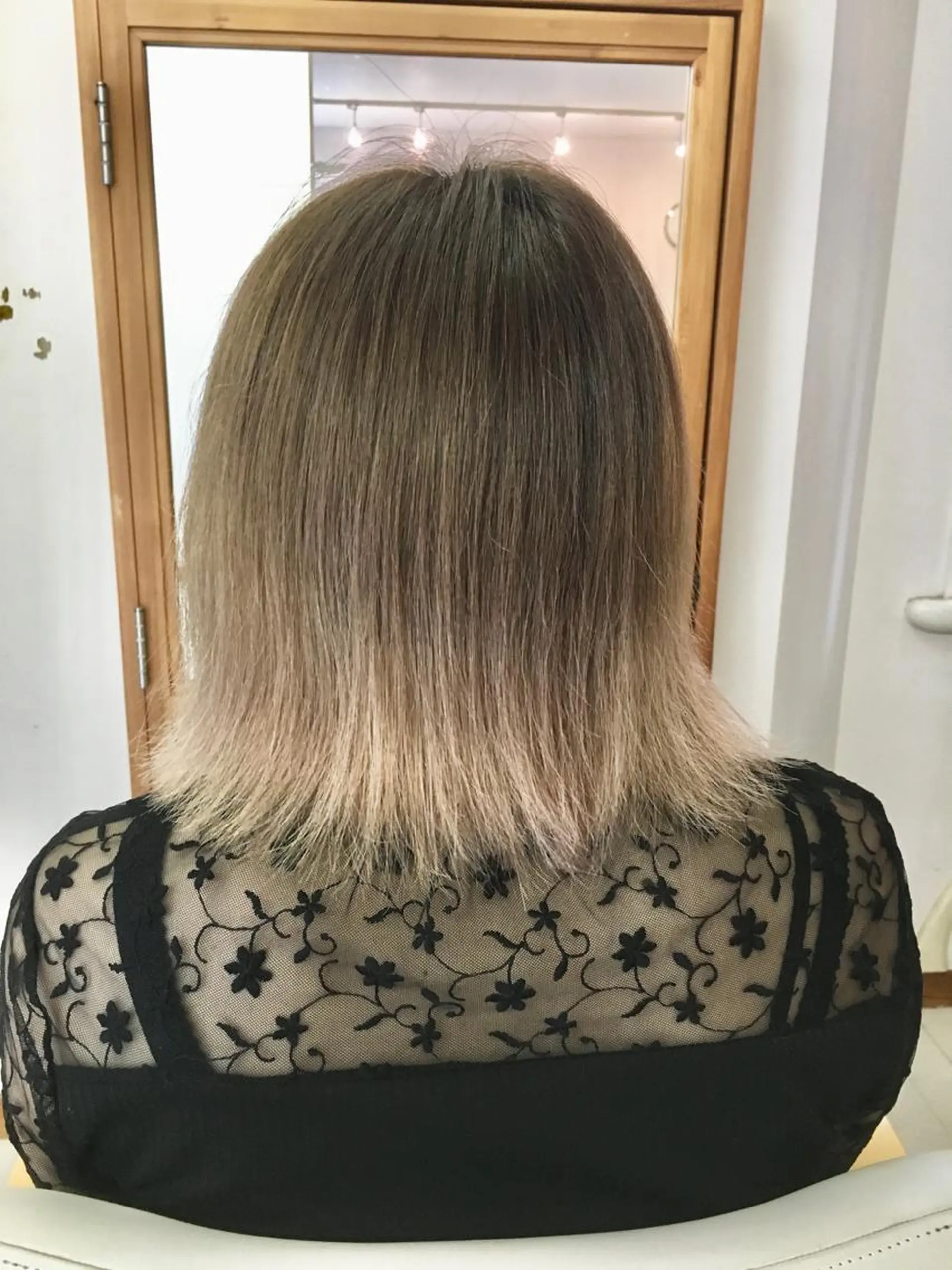 ミディアム カラー CRADLE Takeuchiのヘアスタイル