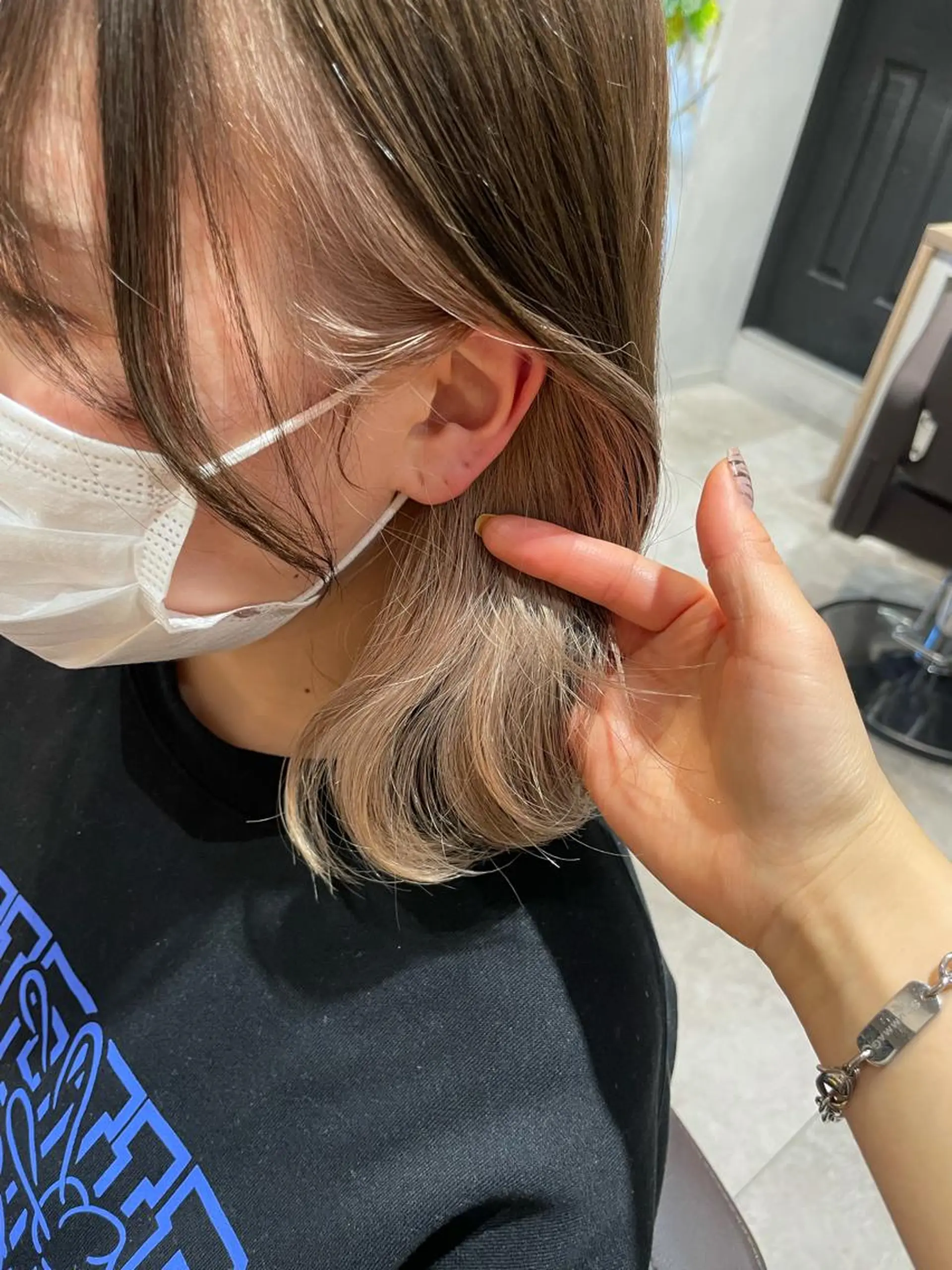 ミディアム カラー イヤリングカラー ヘアカラー トリートメント 💐パーソナルカラー /市橋加菜💐のヘアスタイル