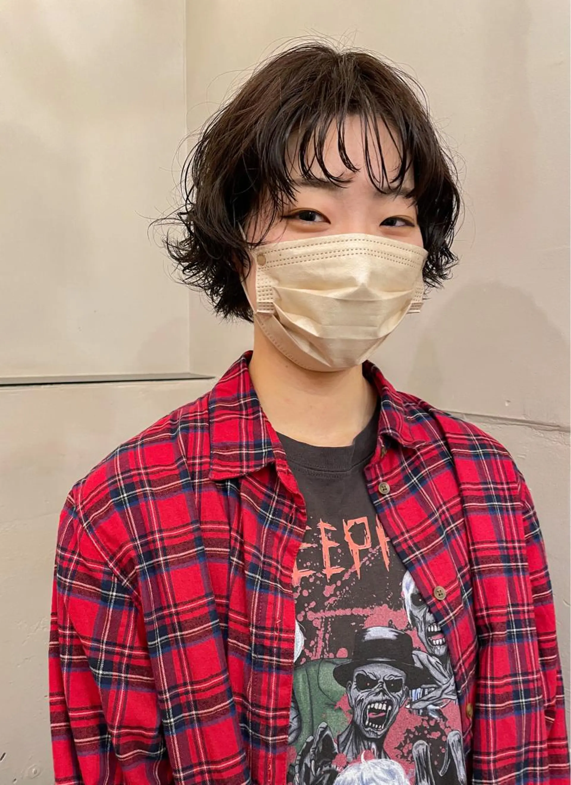 ショート カラー グレージュ ボブ ブリーチ/miinaのヘアスタイル