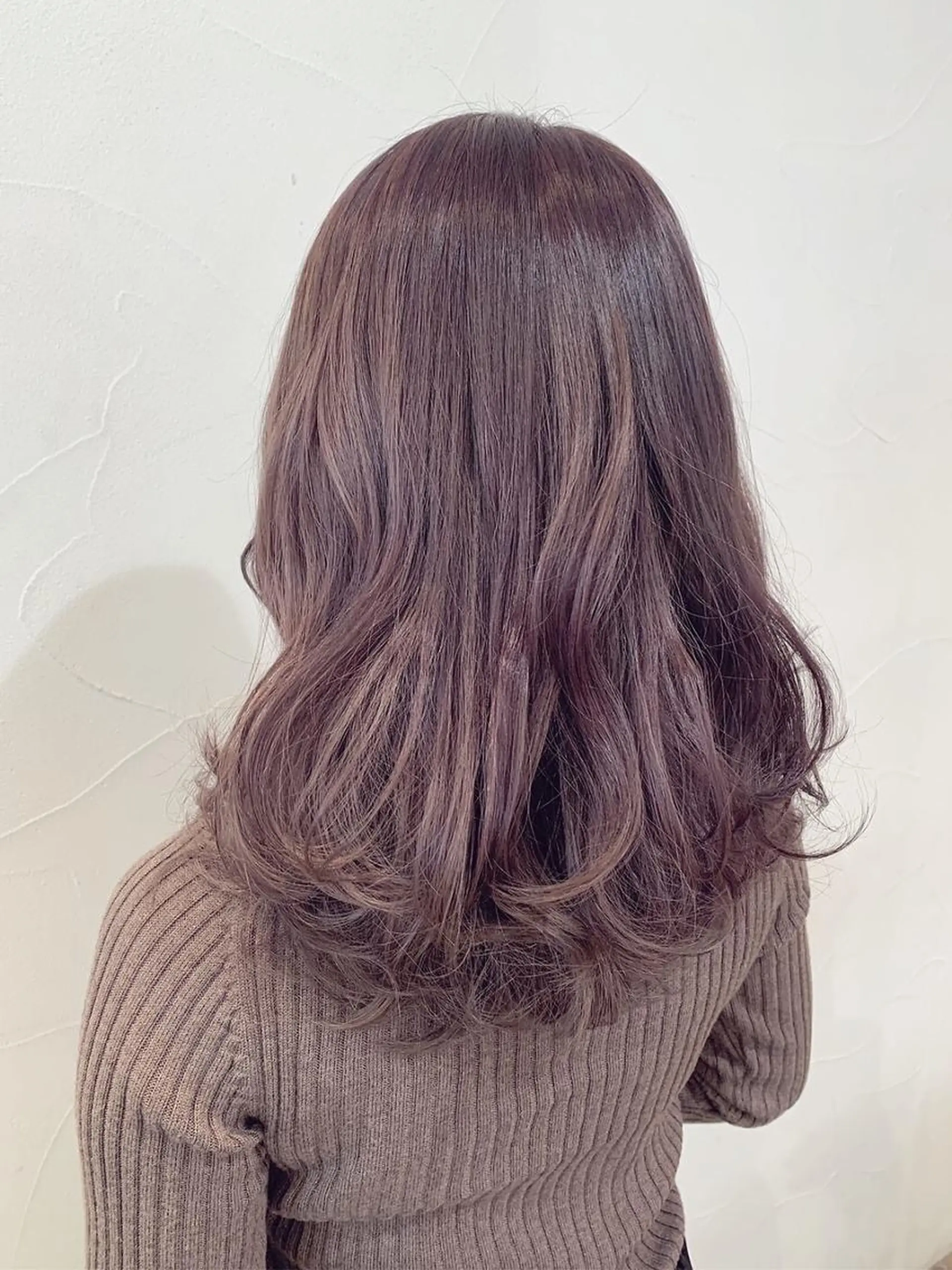 カラー 下池 紗加のヘアスタイル