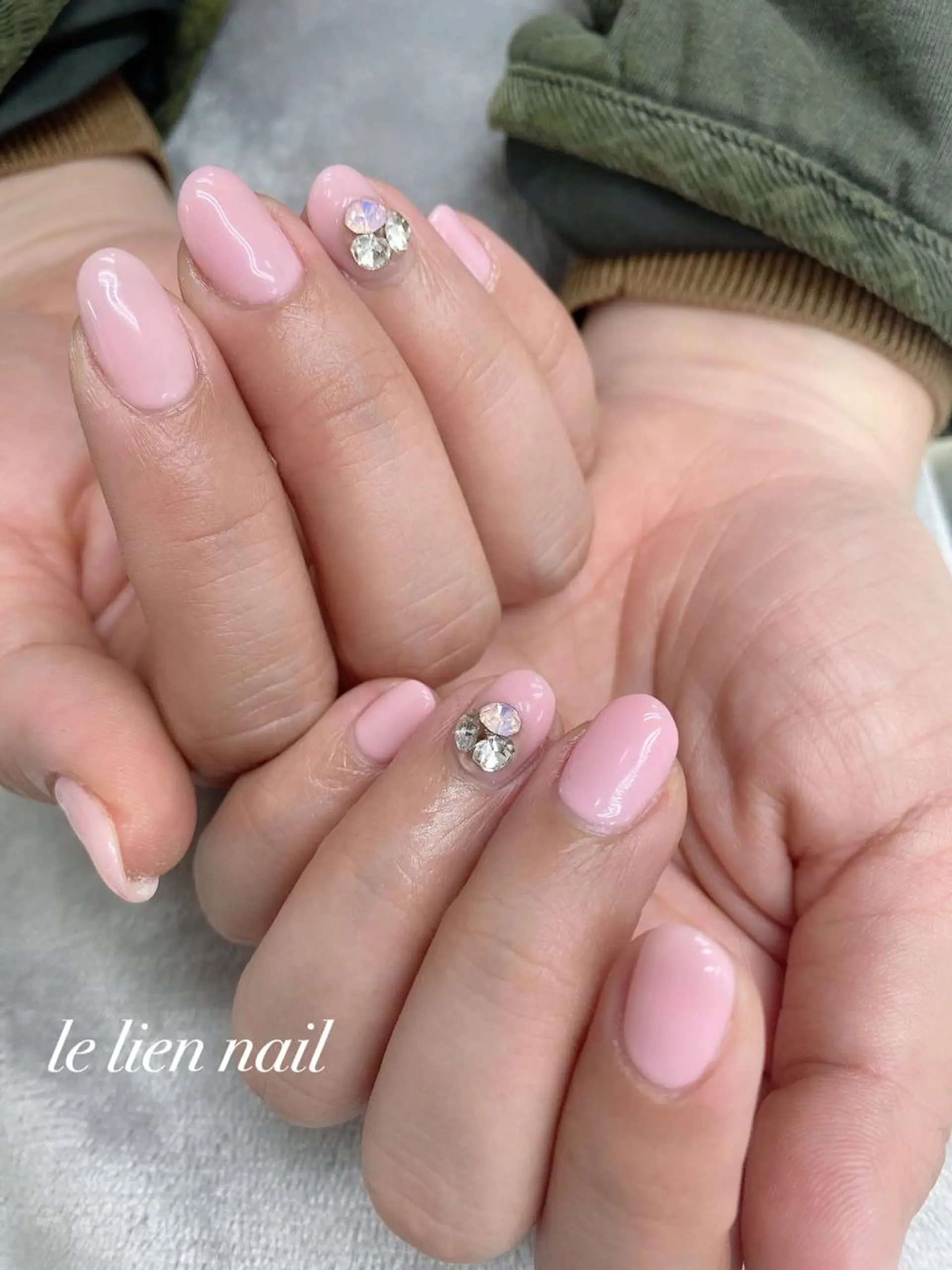ネイル ストーンネイル le lien nailのネイルデザイン