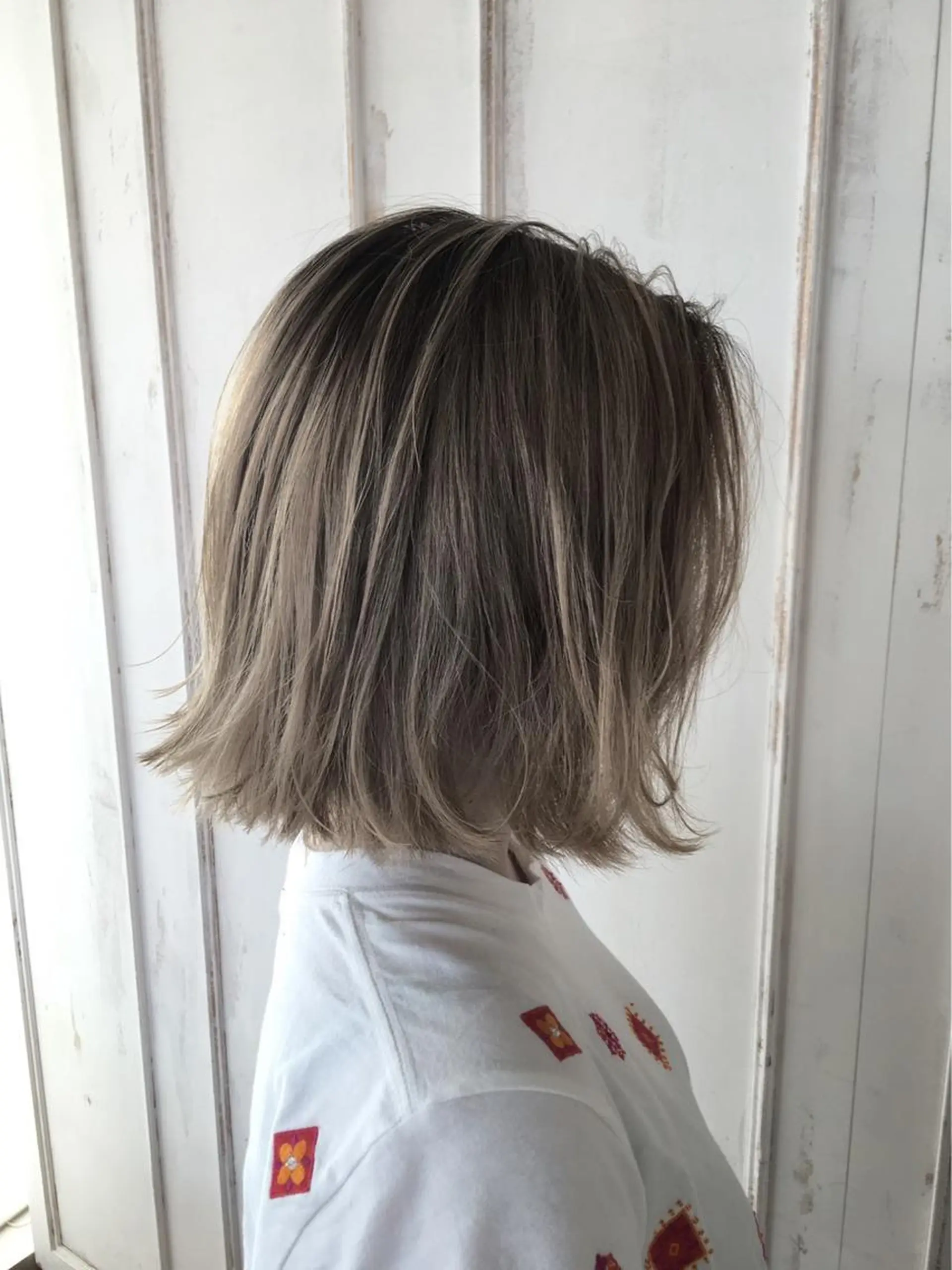 ミディアム カラー 須田 ゆかりのヘアスタイル