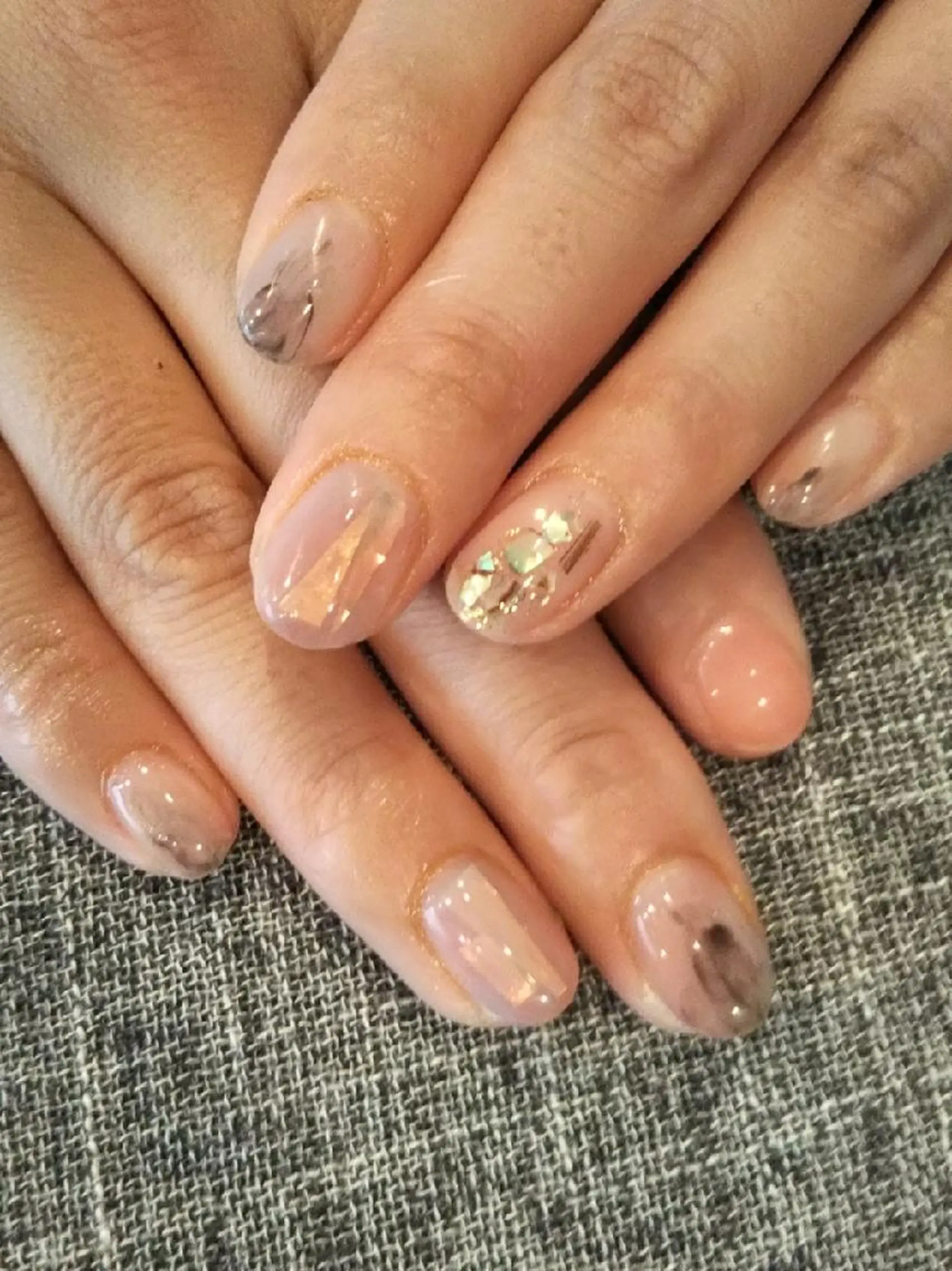 ネイル オーロラネイル ニュアンスネイル ハンドネイル private salon mieのネイルデザイン