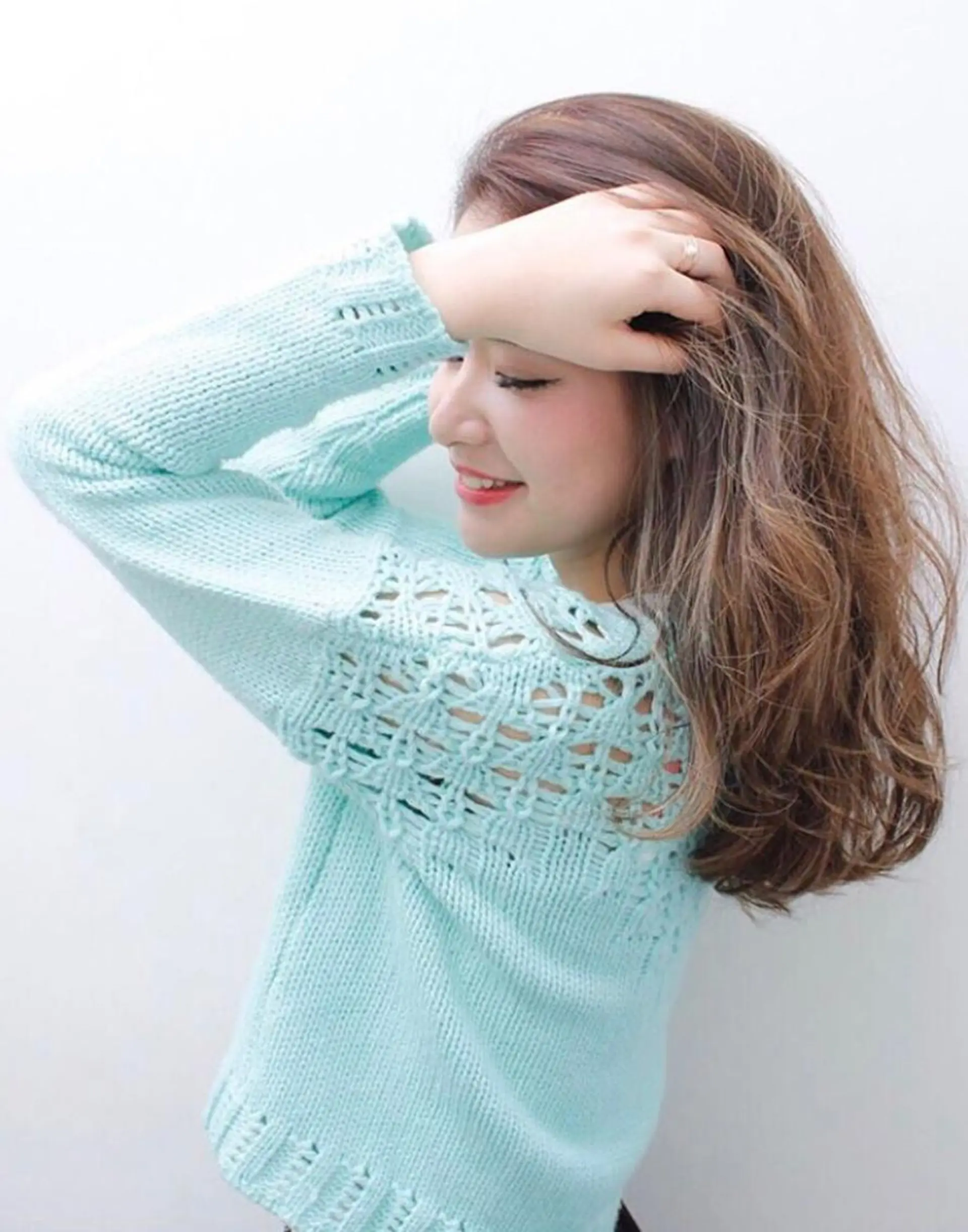 セミロング カラー ブリーチカラー 美髪矯正takaraのヘアスタイル