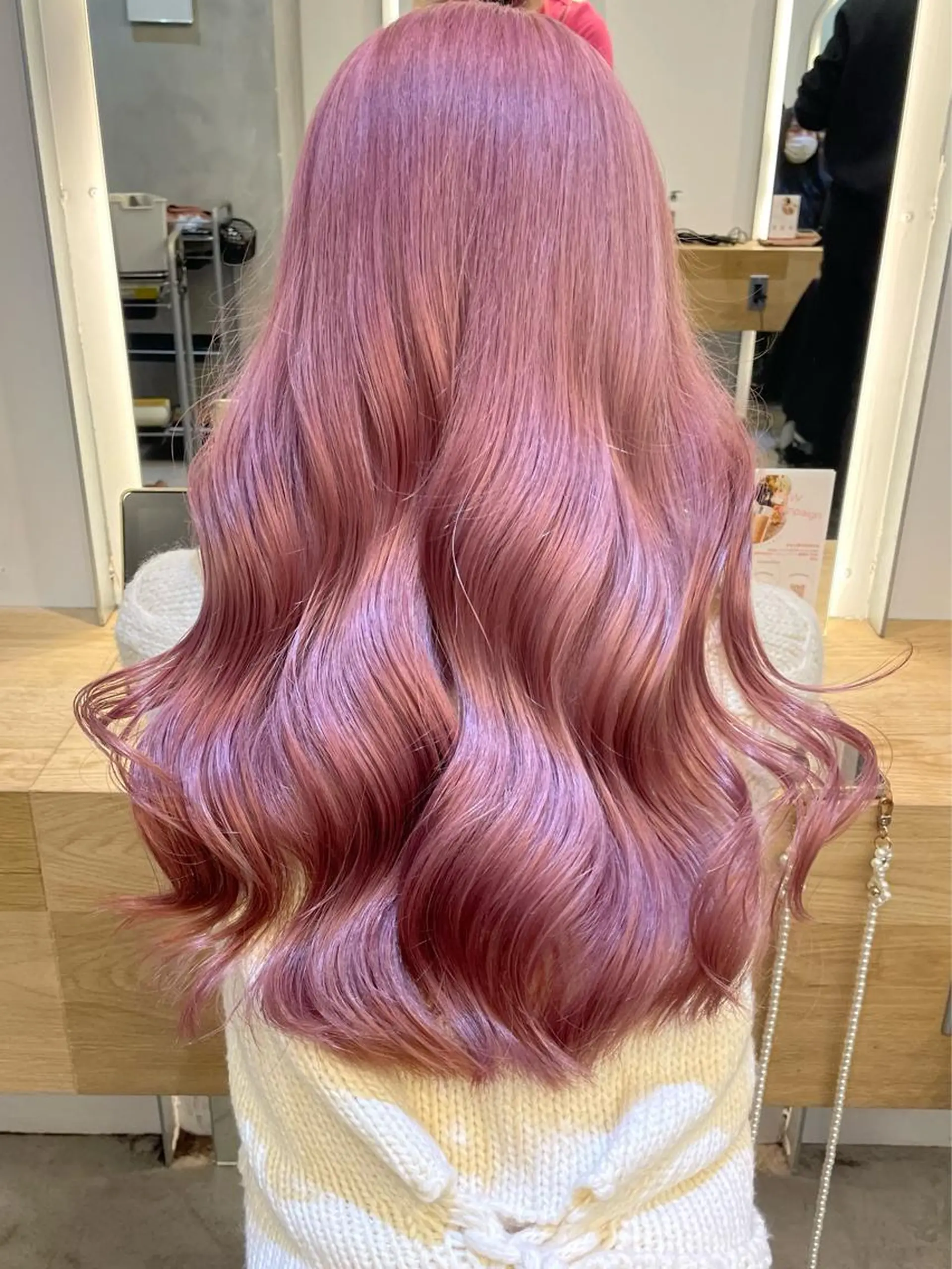 ロング カラー 韓国🇰🇷透明感 ERIのヘアスタイル