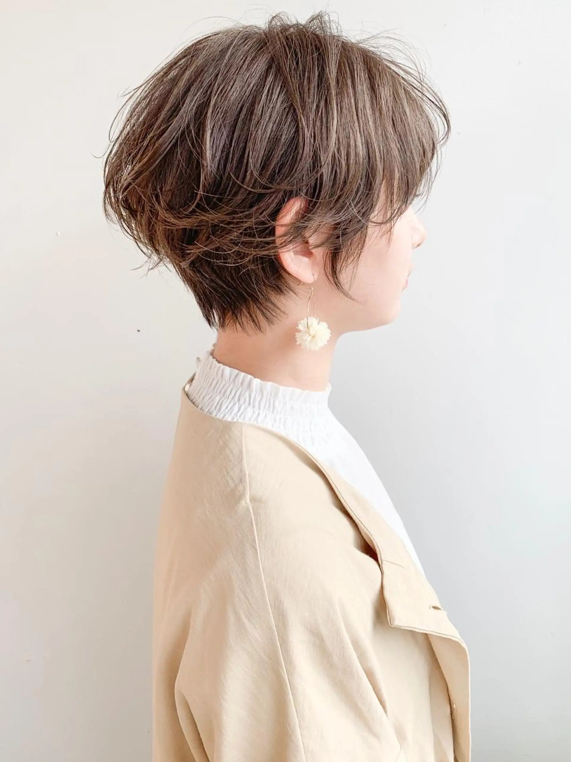 ショート カラー パーマ 切りっぱなしボブ 前下がりボブ ショートボブ ハンサムショート ブルーカラー カット ヘアカラー パーマ トリートメント ショート/レイヤー なら石井知希のヘアスタイル