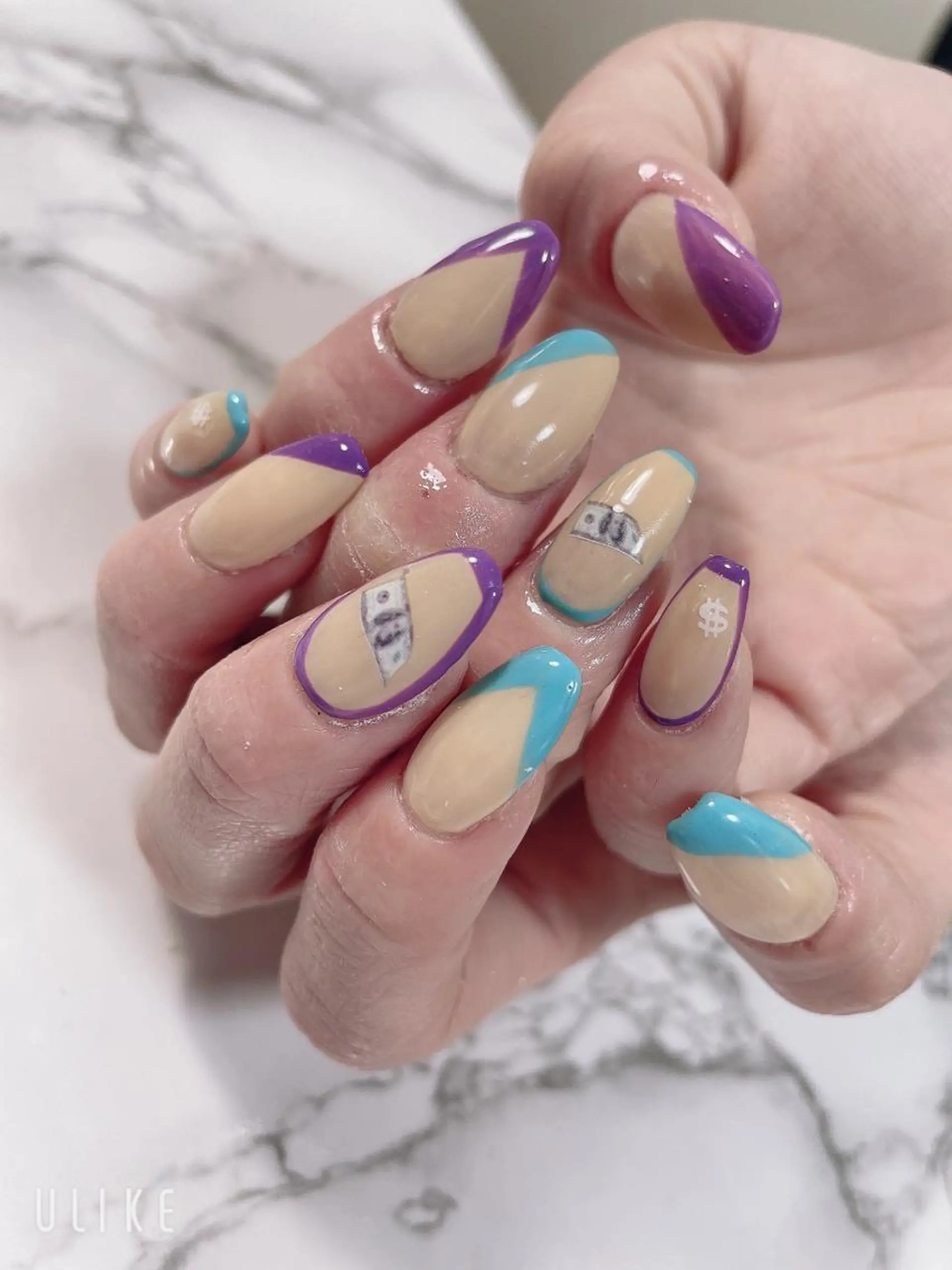 ネイル 高草木 桃香のネイルデザイン