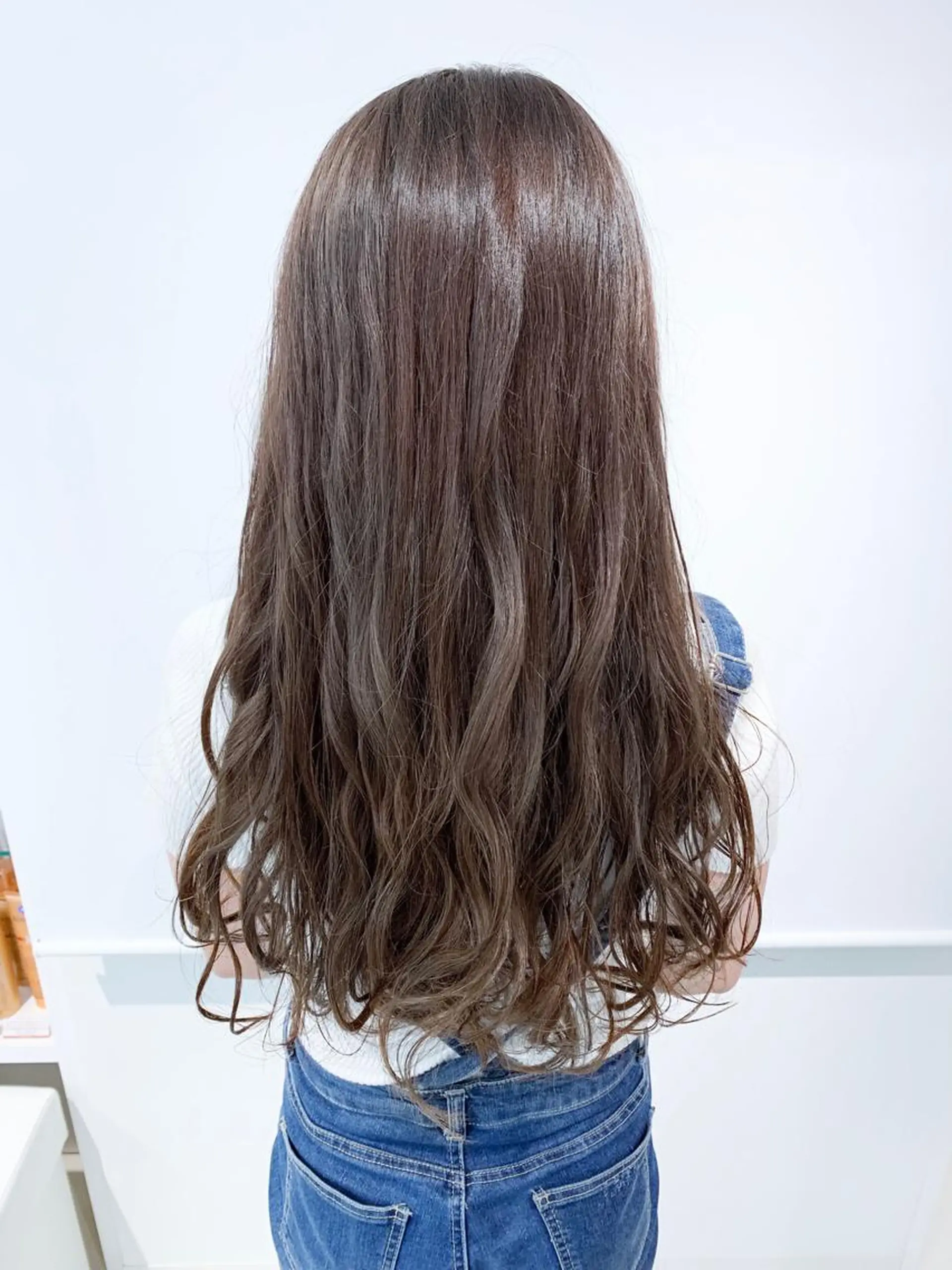 ロング カラー オチ ハナのヘアスタイル