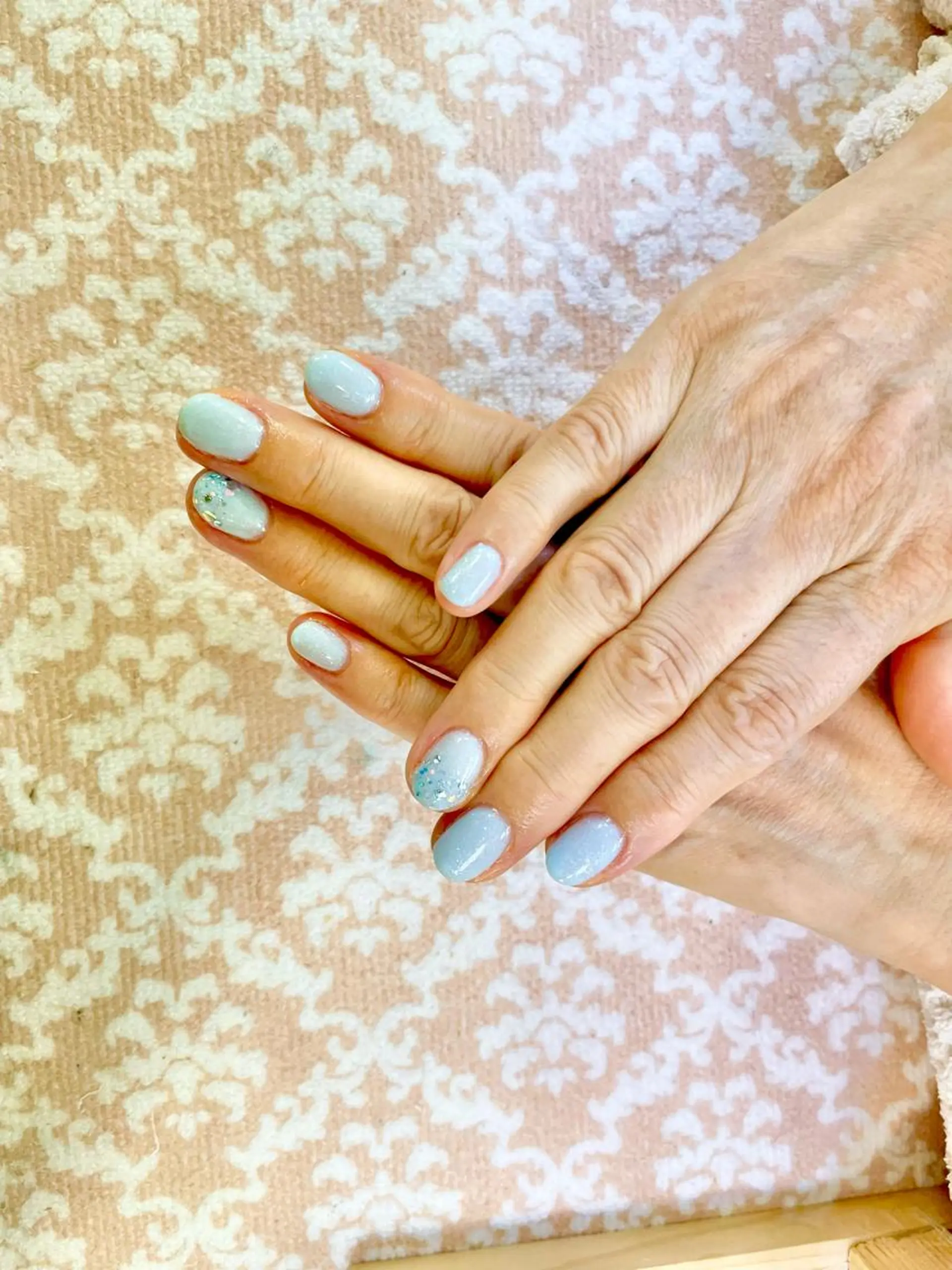 ネイル 岩松 沙耶のネイルデザイン