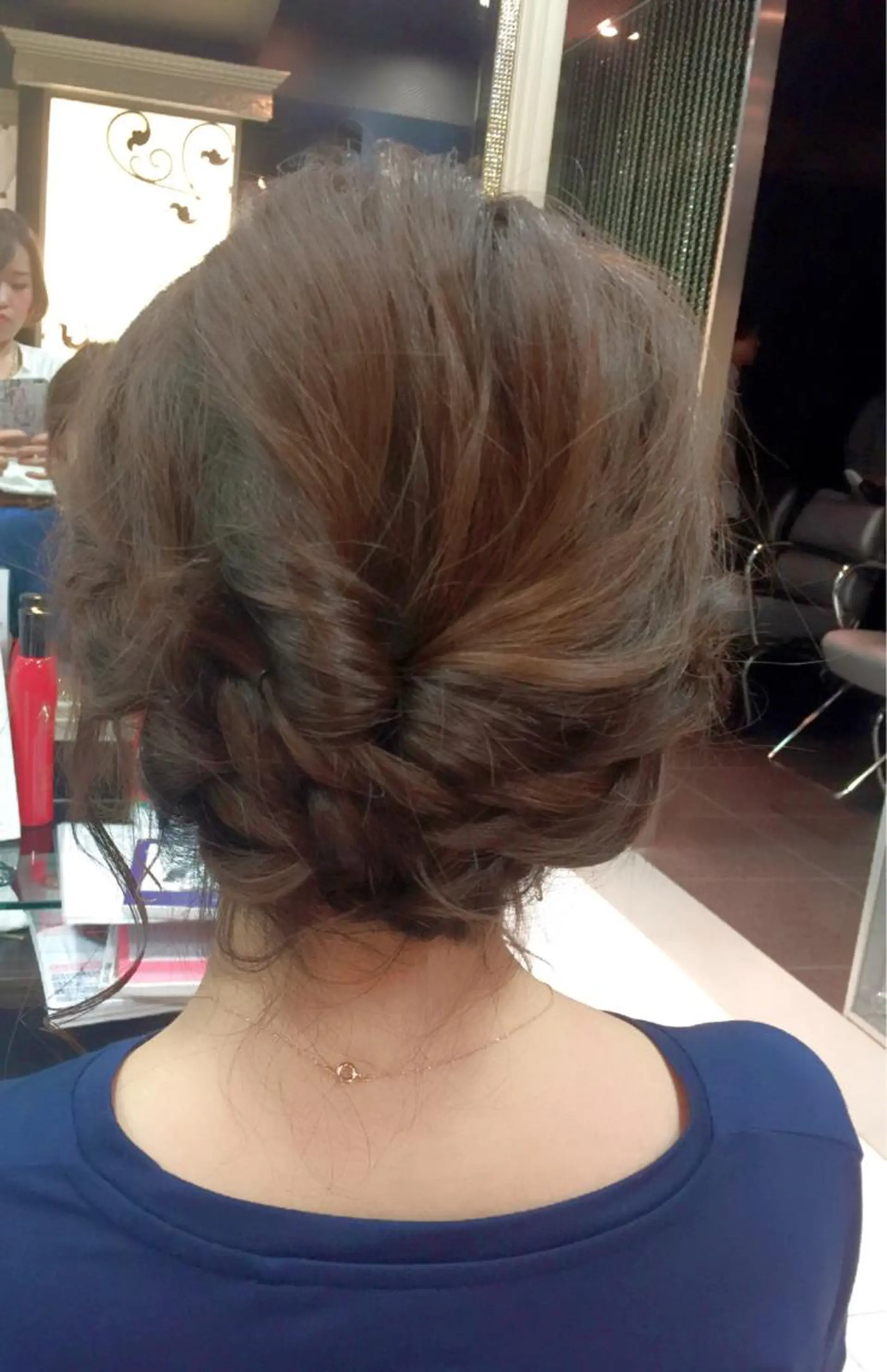 ミディアム セミロング カラー ヘアアレンジ 韓国ヘア✨グレージュ カラーasamiのヘアスタイル