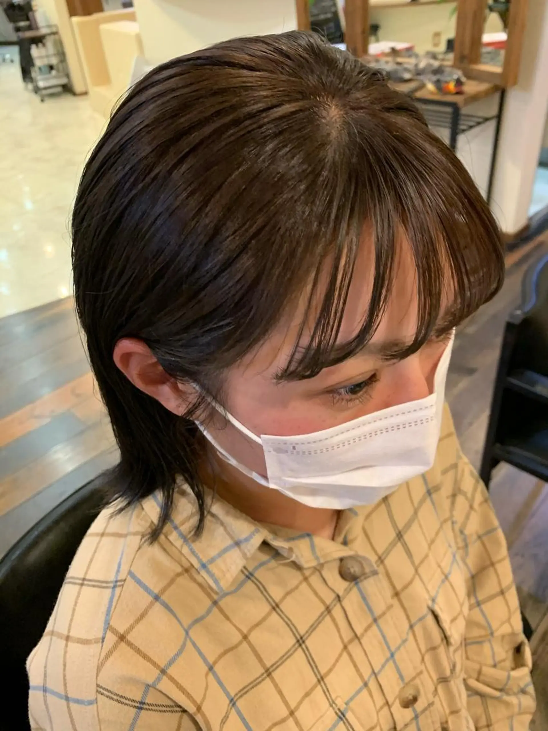 ミディアム カラー 梶原 真帆のヘアスタイル