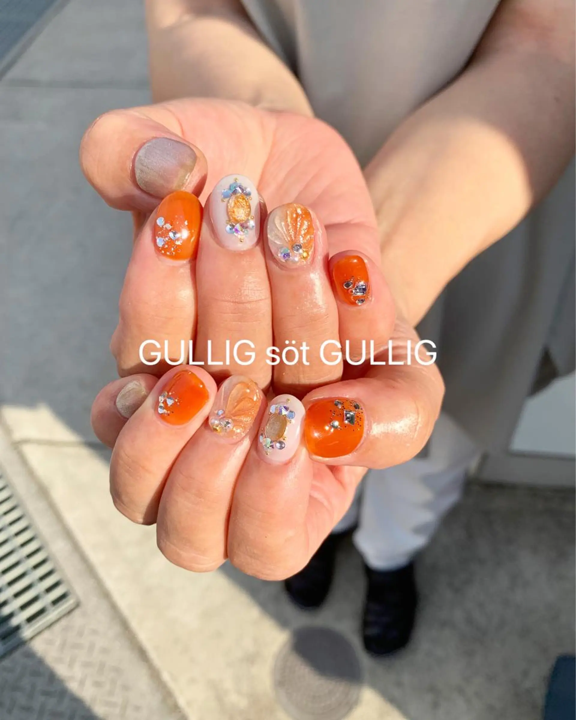 ネイル GULLIG söt GULLIGのネイルデザイン