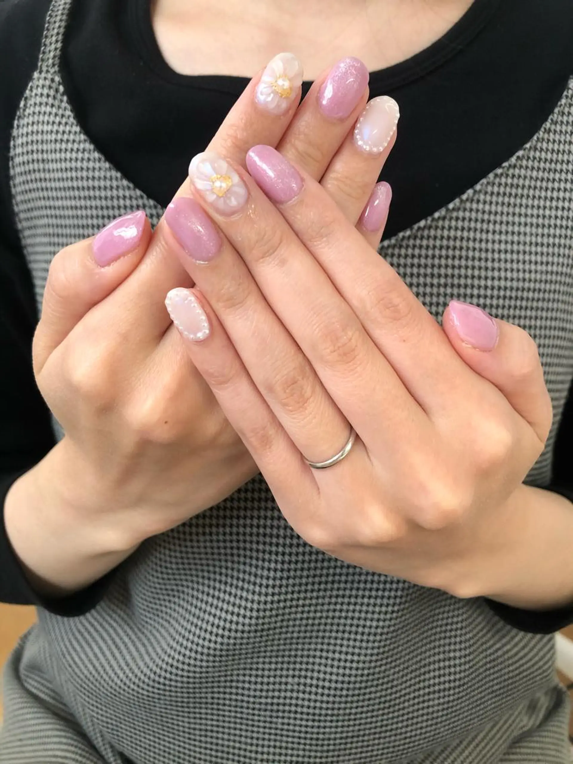 ネイル ハンドネイル プライベートサロン loveyのネイルデザイン