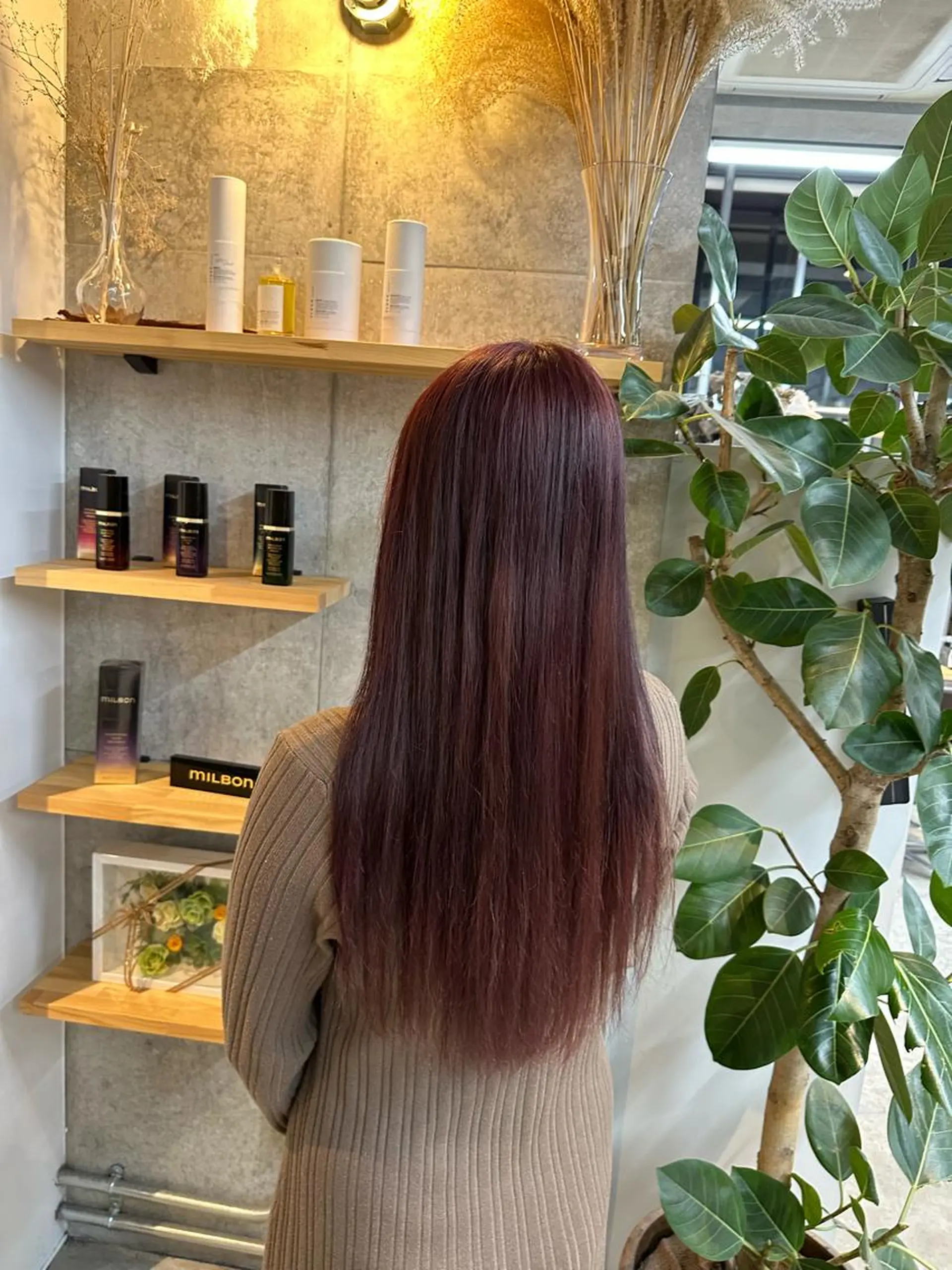 セミロング カラー ヘアカラー ハイトーンカラ ー/小川のヘアスタイル