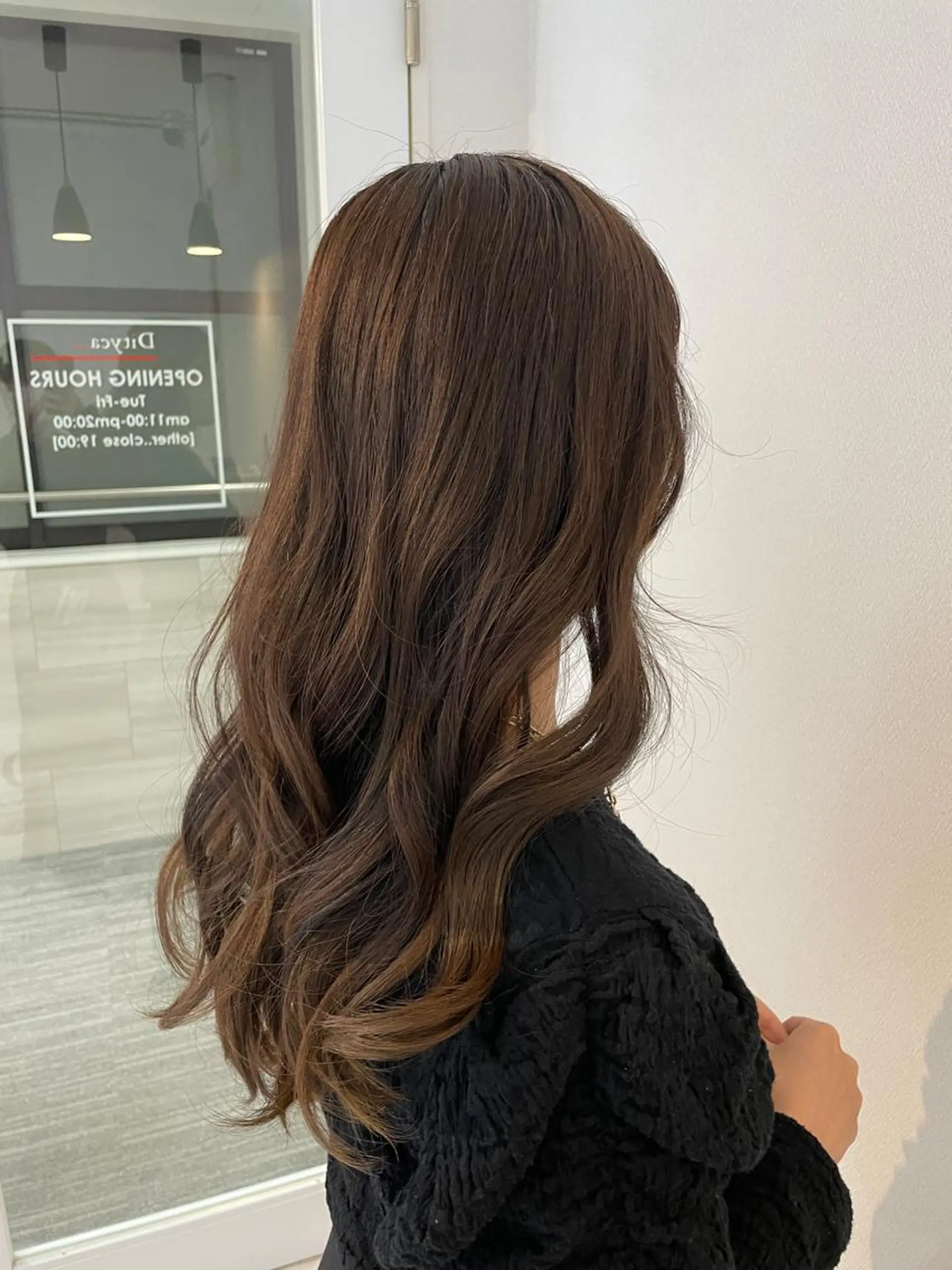 ロング 倉地 更彩のヘアスタイル