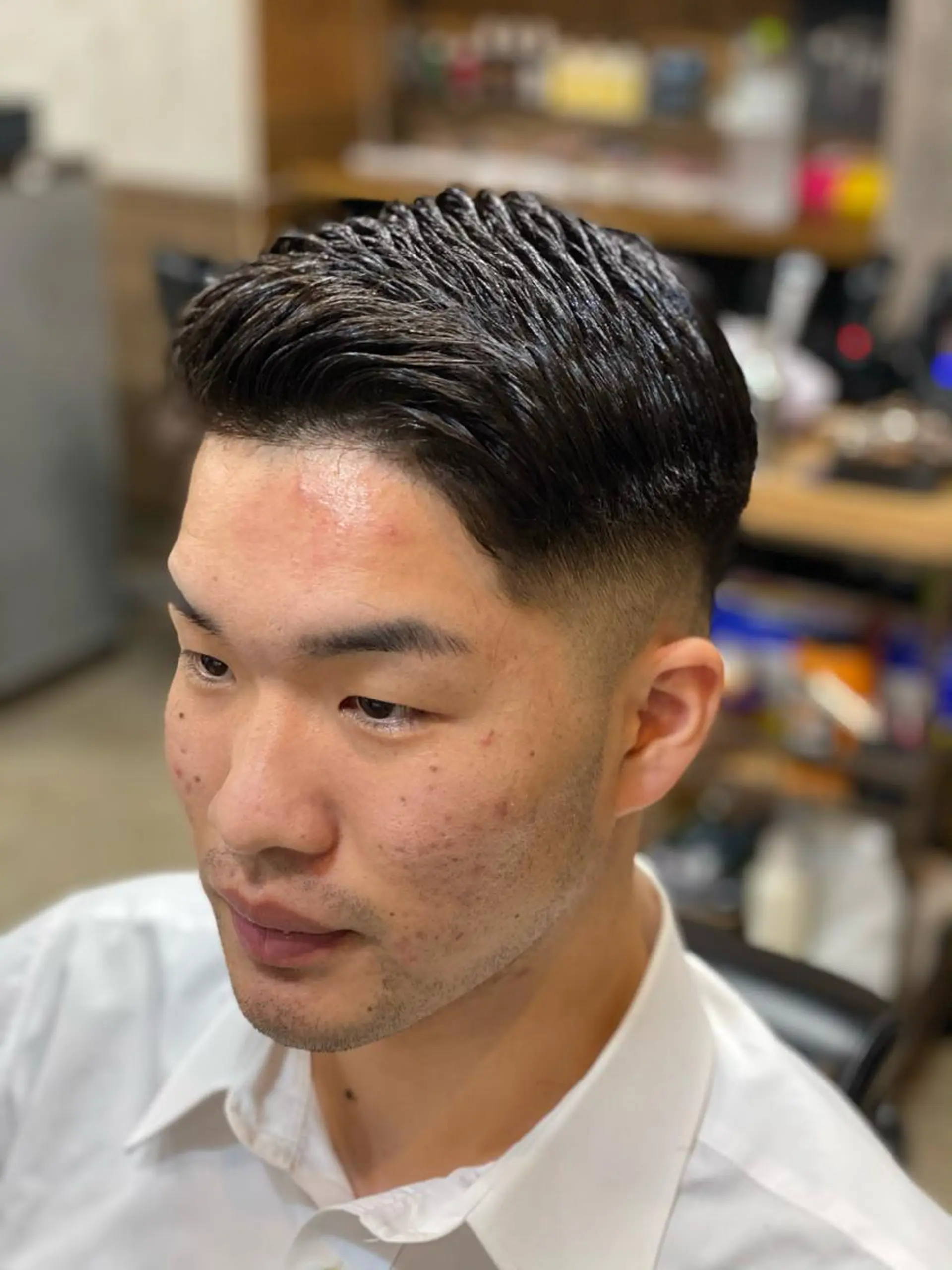 ショート パーマ メンズ フェードカット メンズパーマ 山崎 航太郎のヘアスタイル