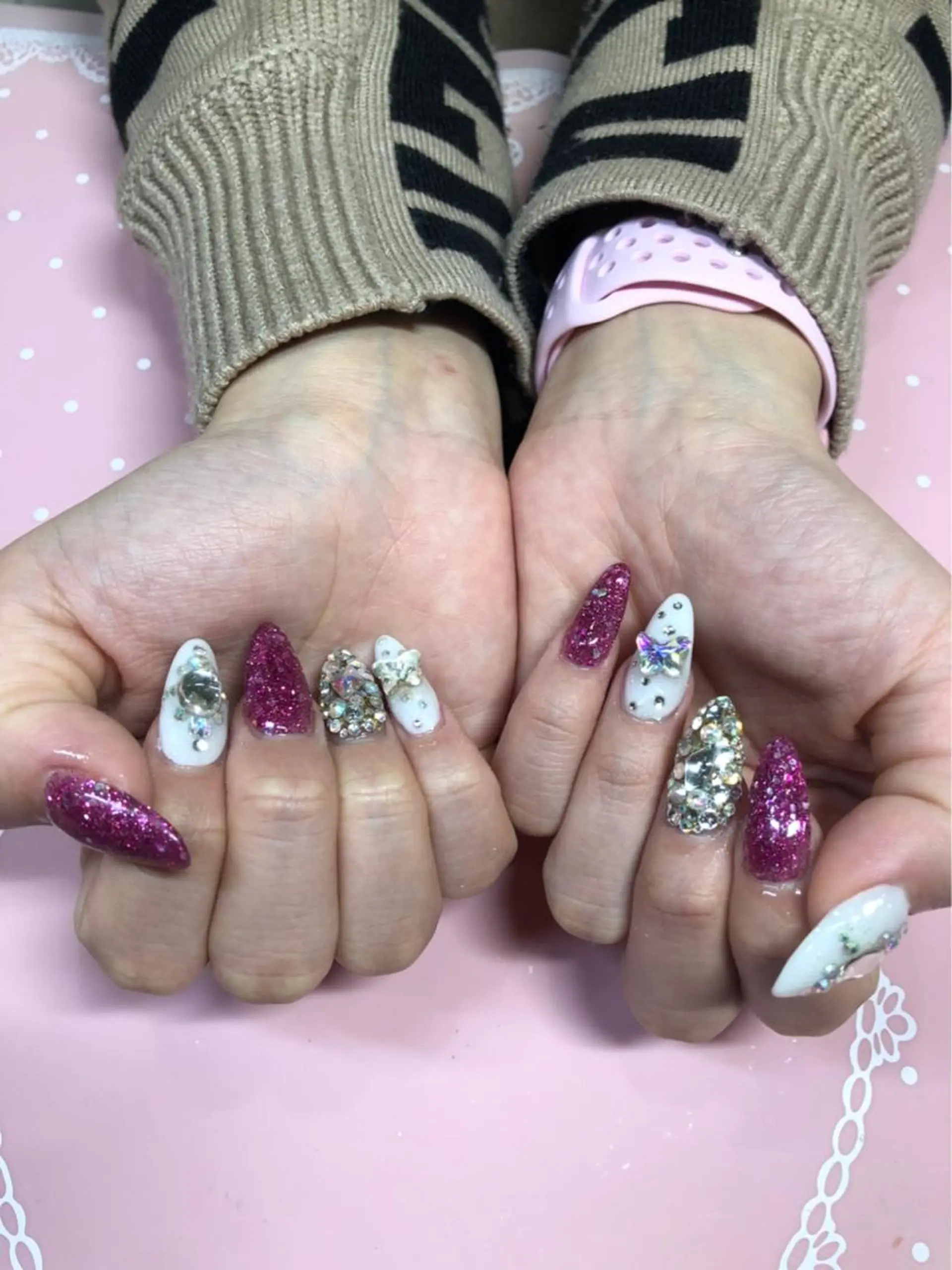ミディアム ネイル ハンドネイル 《LB》ラブリエ Nail&eyeのマツエク・マツパデザイン