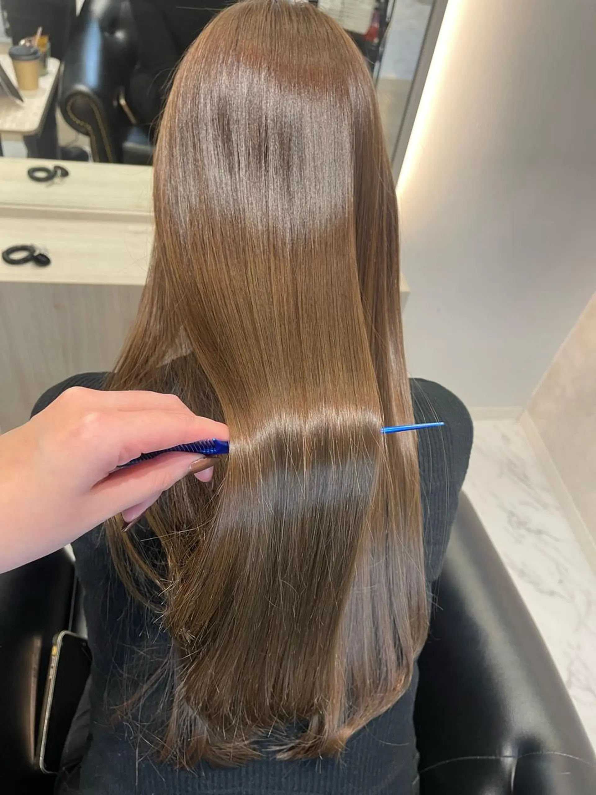 ロング カラー カット ヘアカラー トリートメント emi/髪質改善/ 韓国風/艶カラーのヘアスタイル