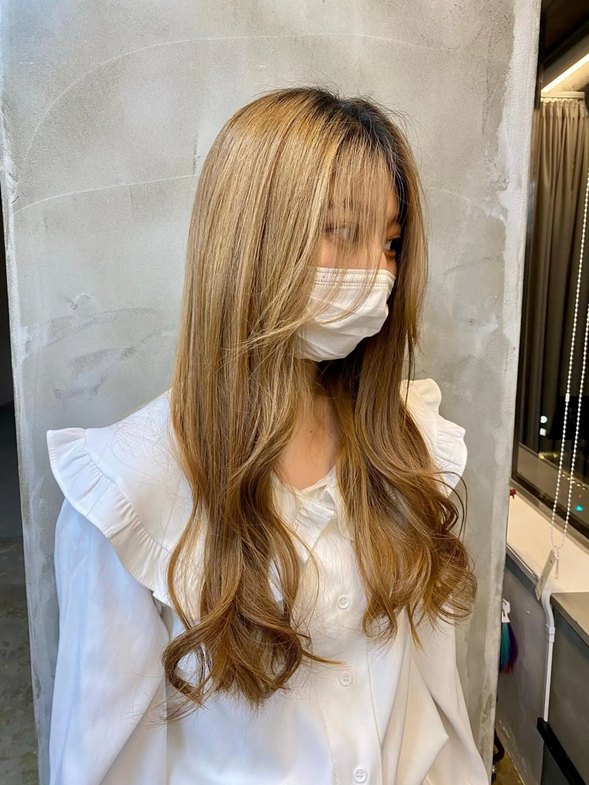 ロング 髪質改善 トリートメント 茜璃/ブリーチカラー /レイヤーカットのヘアスタイル