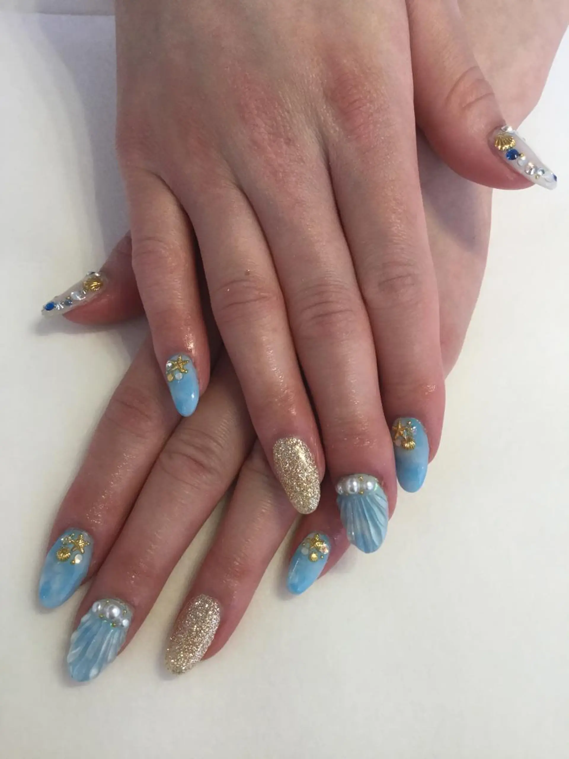 ネイル ハンドネイル 💎🐰 saki. m 🐰💎のネイルデザイン