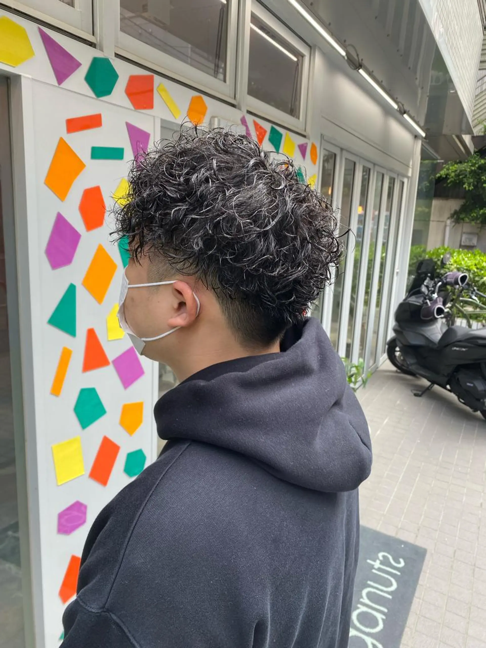 ショート パーマ メンズ フェードカット メンズパーマ トリートメント スパイラルパーマ Riganuts王子 Hayato✂︎のヘアスタイル