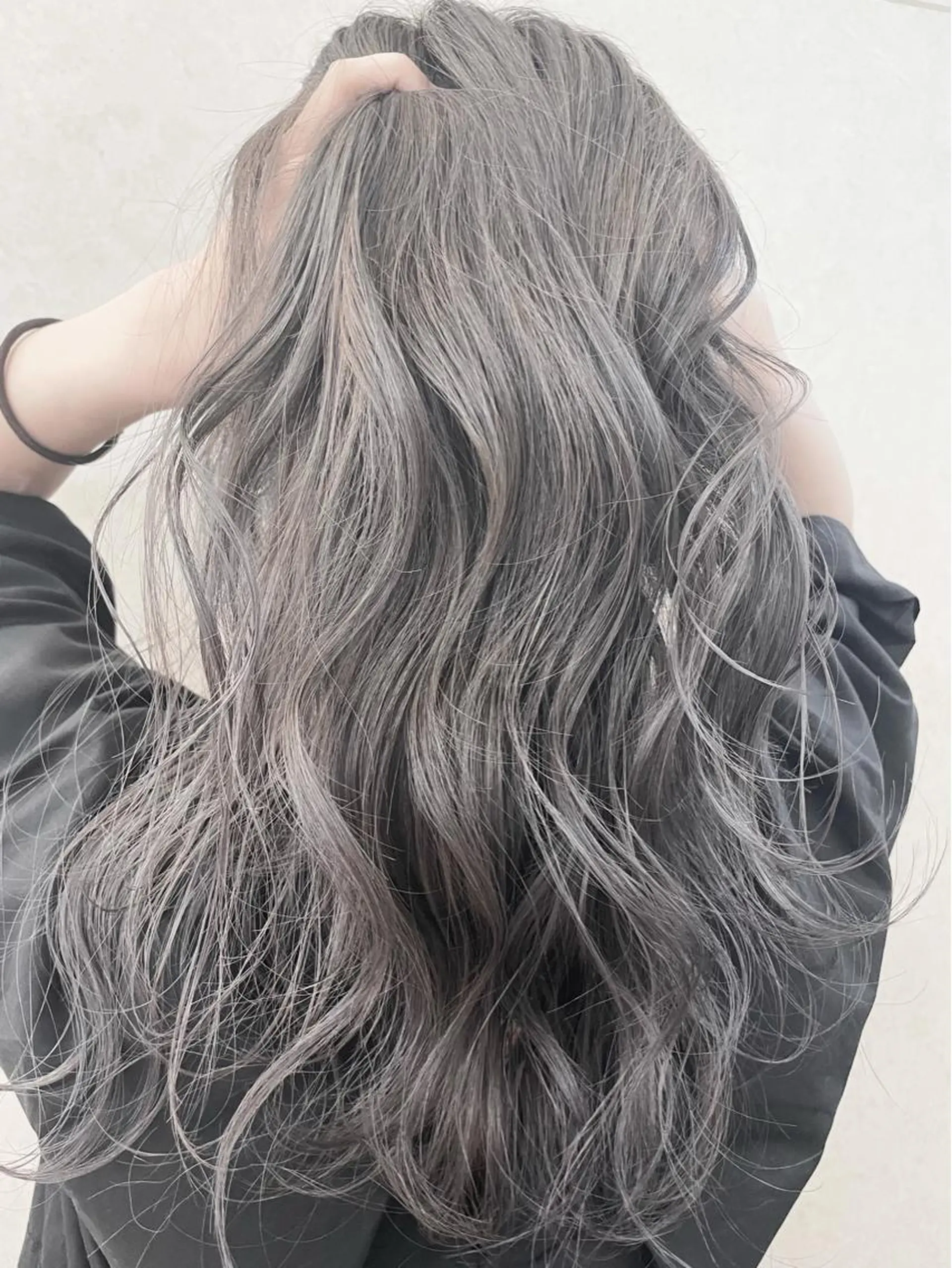 セミロング カラー パーマ ヘアアレンジ メンズ シールエクステ メンズバレイヤージュ メンズブリーチ メンズハイライト メンズインナーカラー 🦋高瀬寛菜🦋 韓国/ブリーチのヘアスタイル