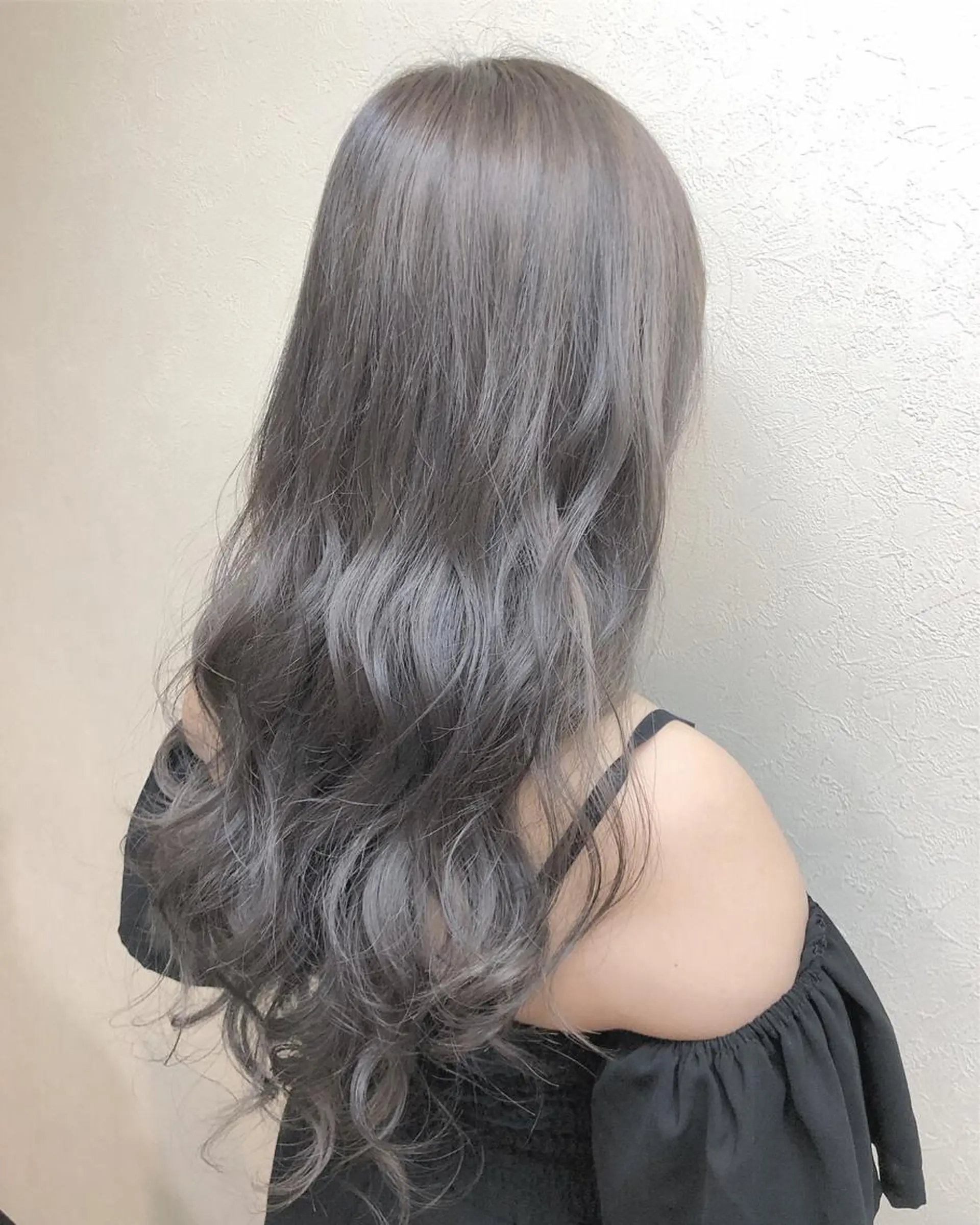 ロング ヤマグチ ヒカルのヘアスタイル