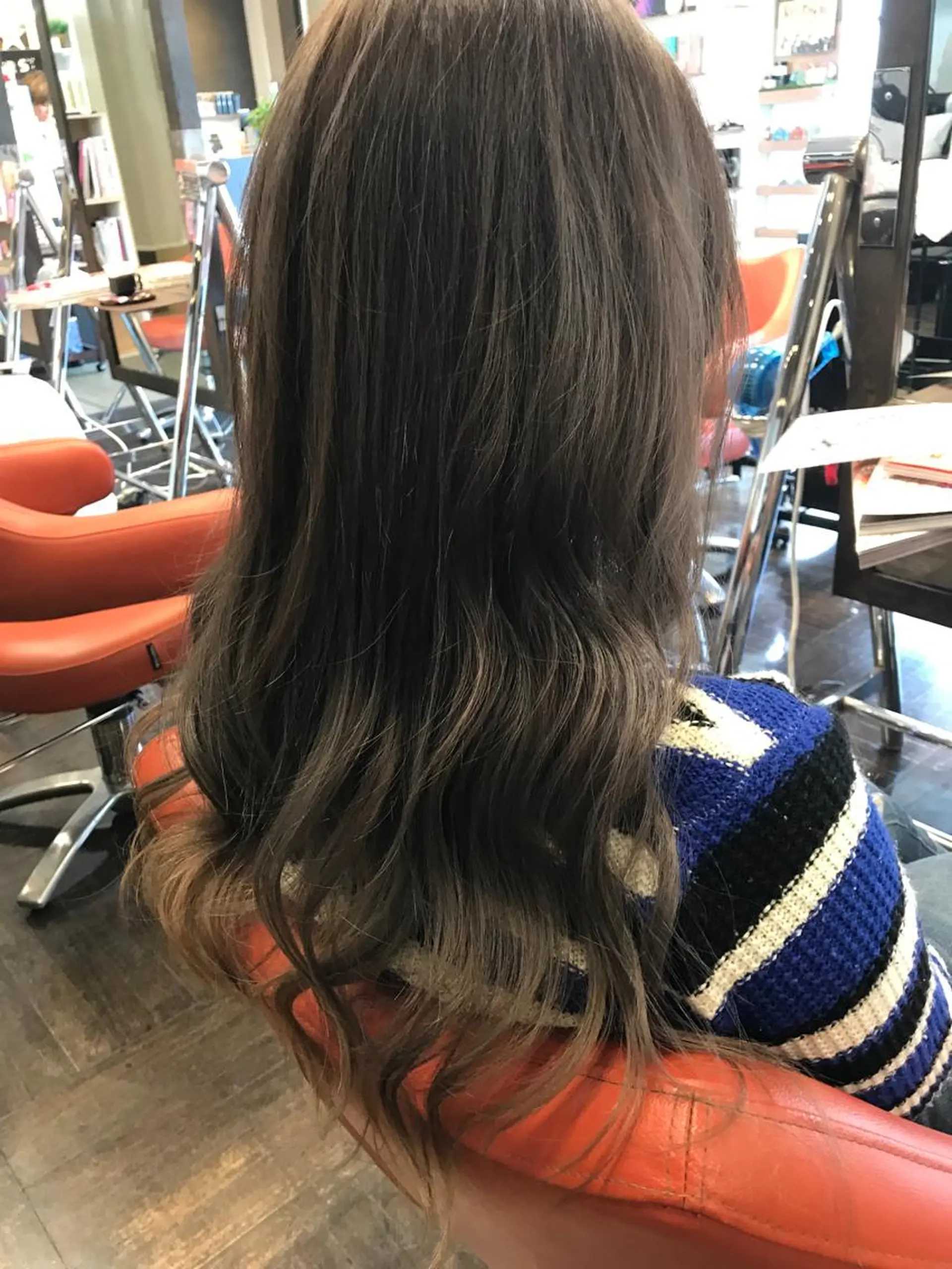 ロング カラー グレージュ カット ヘアカラー トリートメント デザインカラー🌈 高木リョウのヘアスタイル