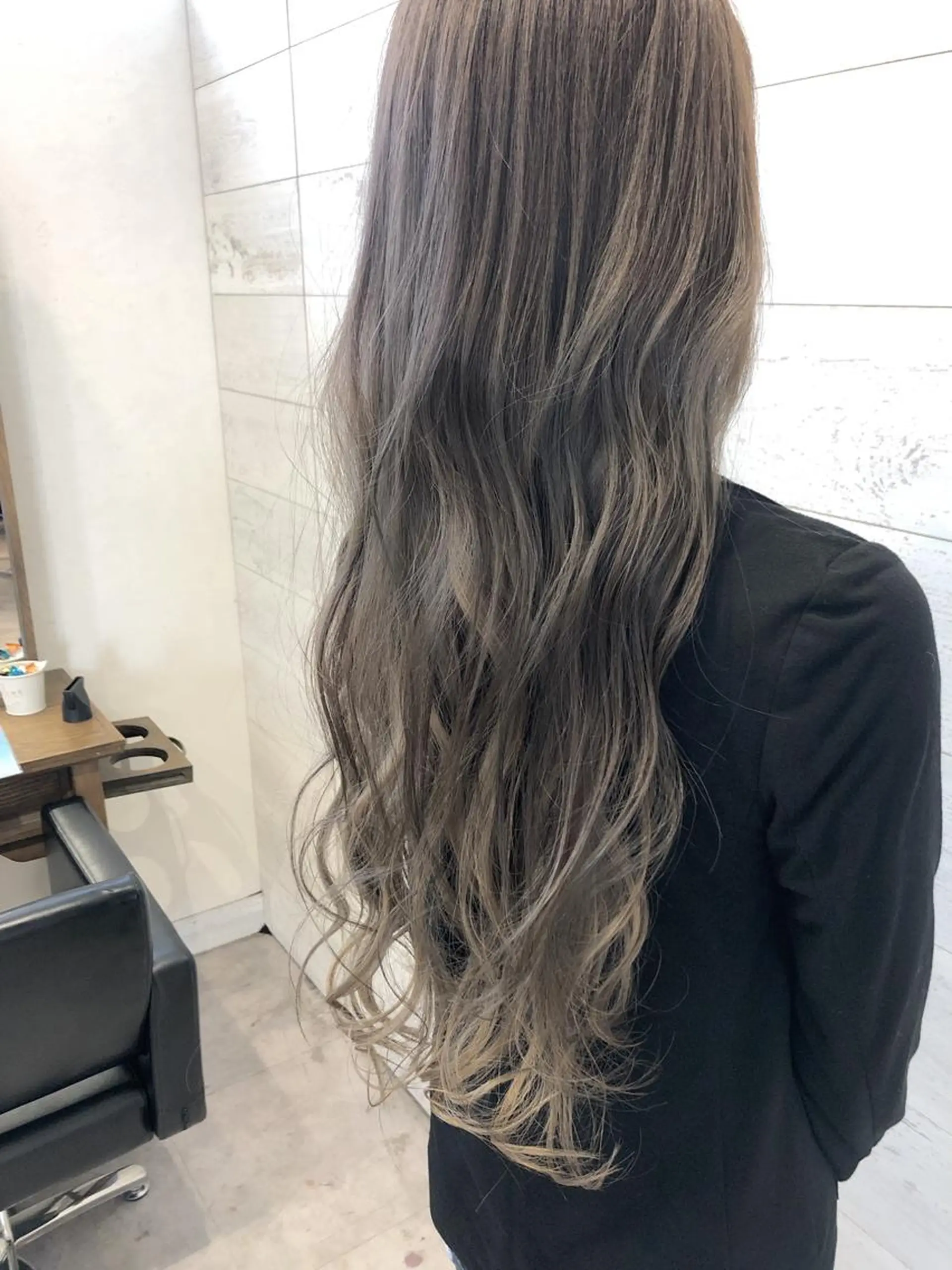 ロング カラー グラデーションカラー ハイライトカラー 外国人風カラー ハイライト ヘアカラー トリートメント 髪質改善✨透明感 カラー🫧KAORIのヘアスタイル