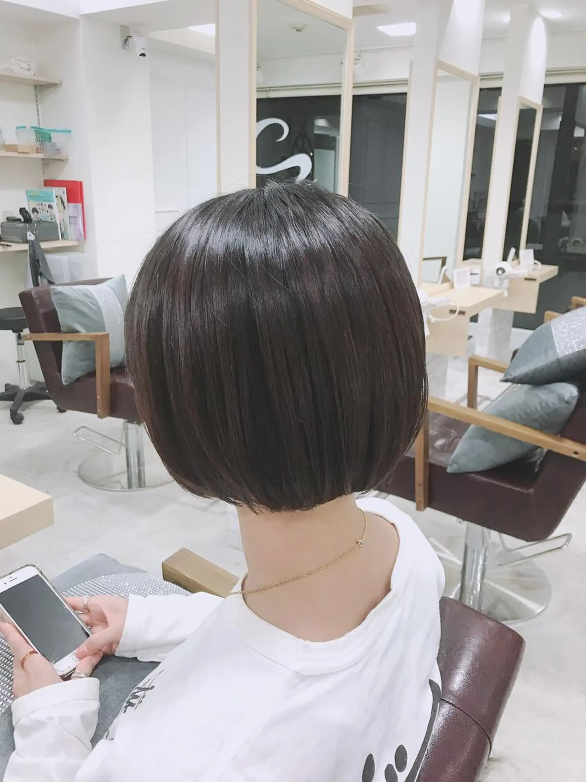 ショート カラー ボブ マンツーマン/透明感 foi hairのヘアスタイル