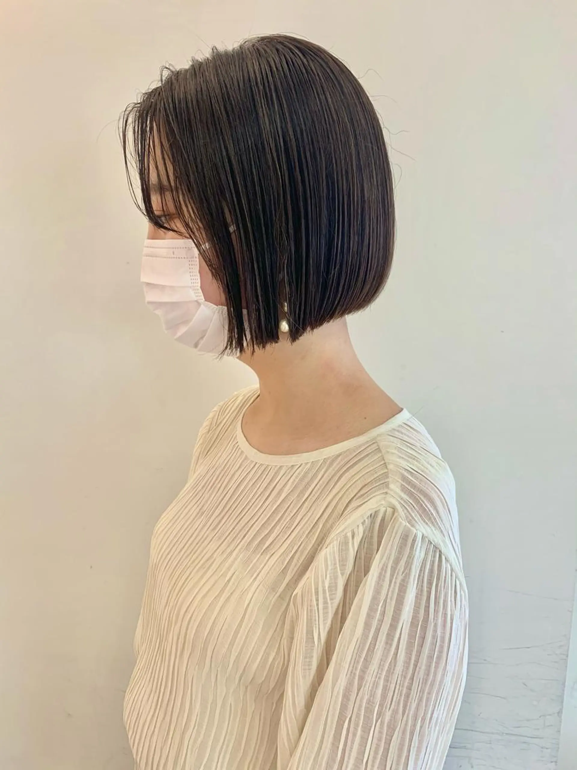 ショート カラー グレージュ ボブ iLi所属・iLi 《イリ》のヘアスタイル