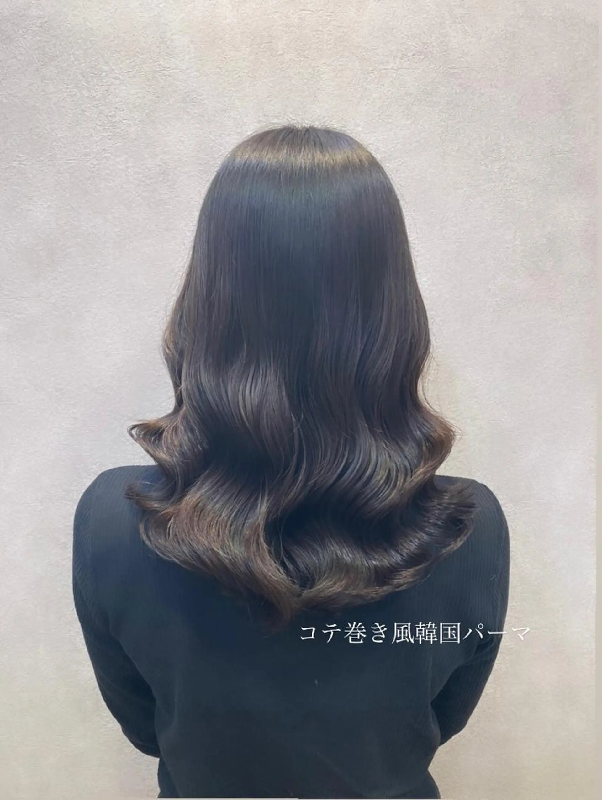 セミロング カラー パーマ セミロングパーマ 韓国風ヘア カット ヘアカラー トリートメント 🩷韓国ヘア/ヨシン モリ🩷Maikaのヘアスタイル