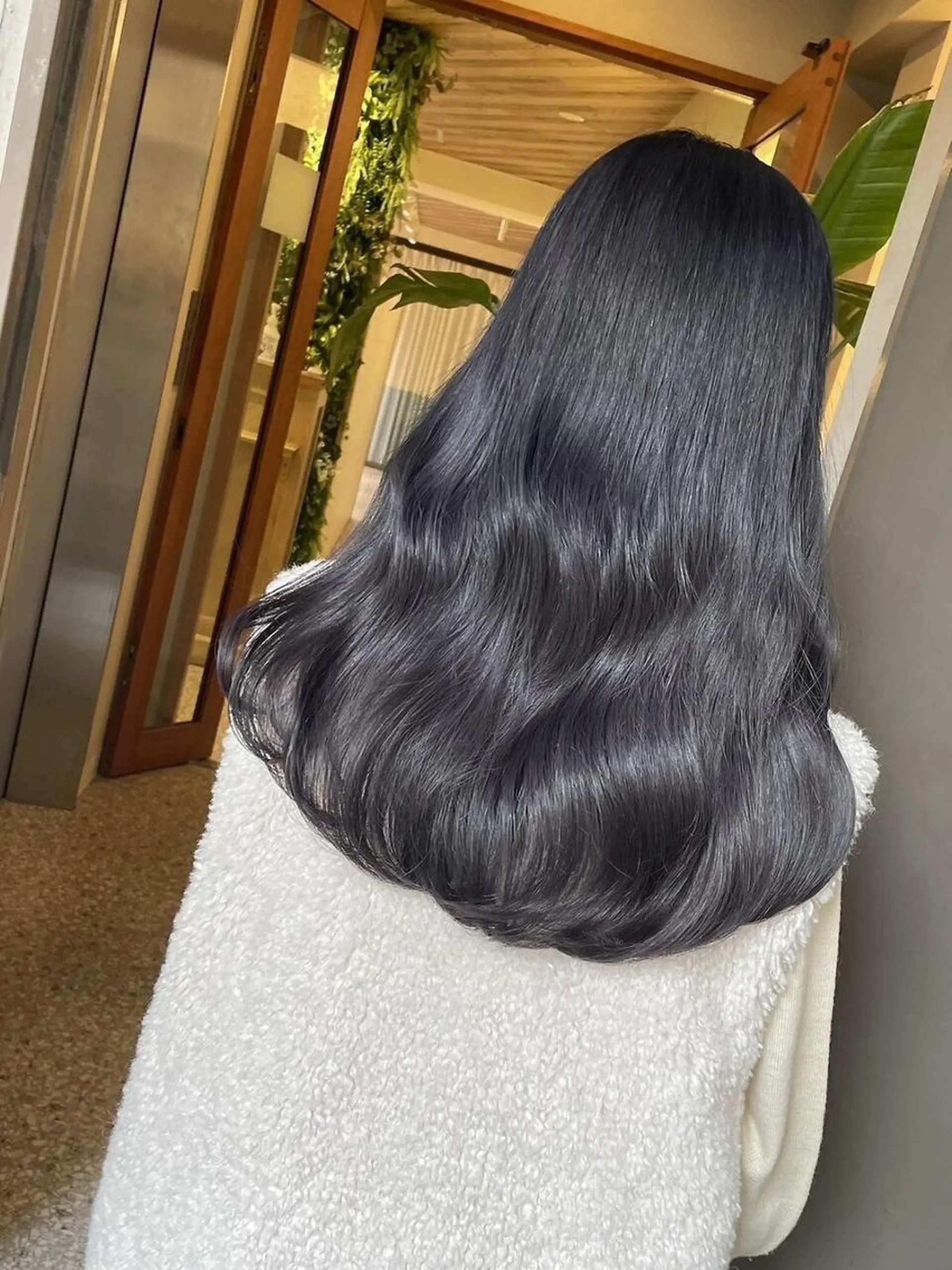 カラー ロング ブリーチ ブラウンカラー ショコラブラウン ダブルカラー ブリーチなしカラー TIGRE tenjinのヘアスタイル