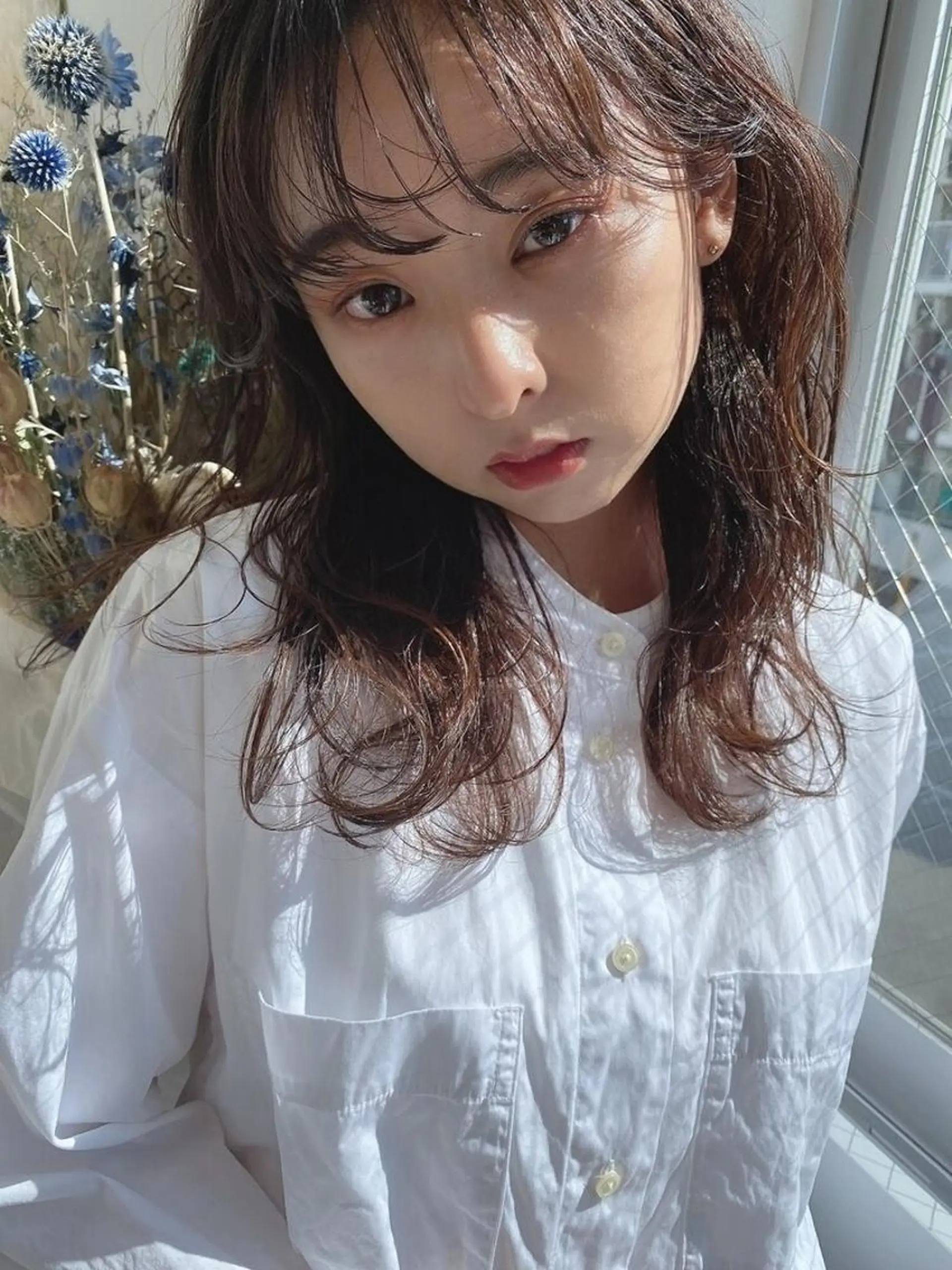 ミディアム パーマ 透明感艶カラー/ 岡田澪香のヘアスタイル