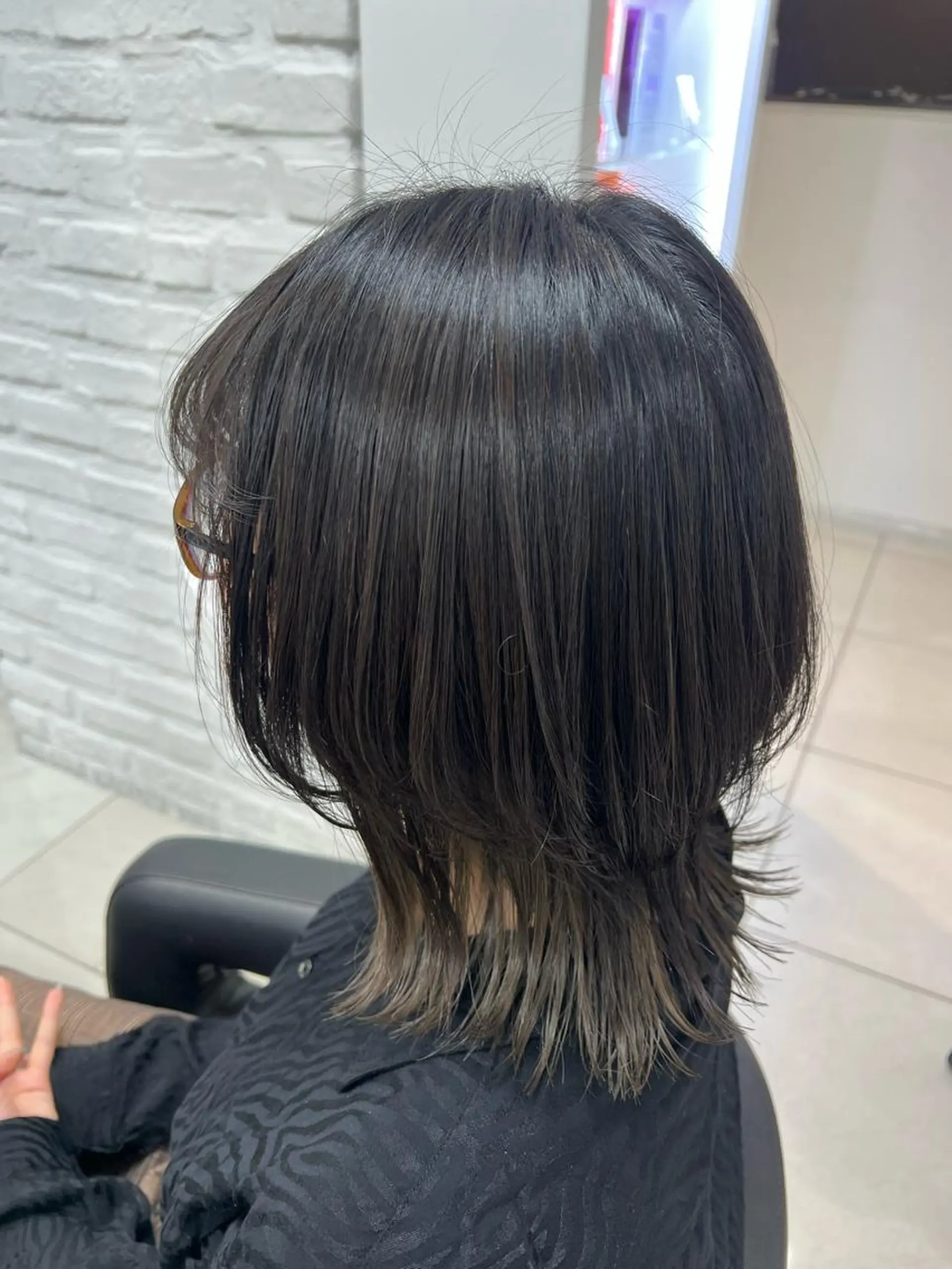 ミディアム ウルフカット カット 【暖色カラー特化】 中山由梨のヘアスタイル