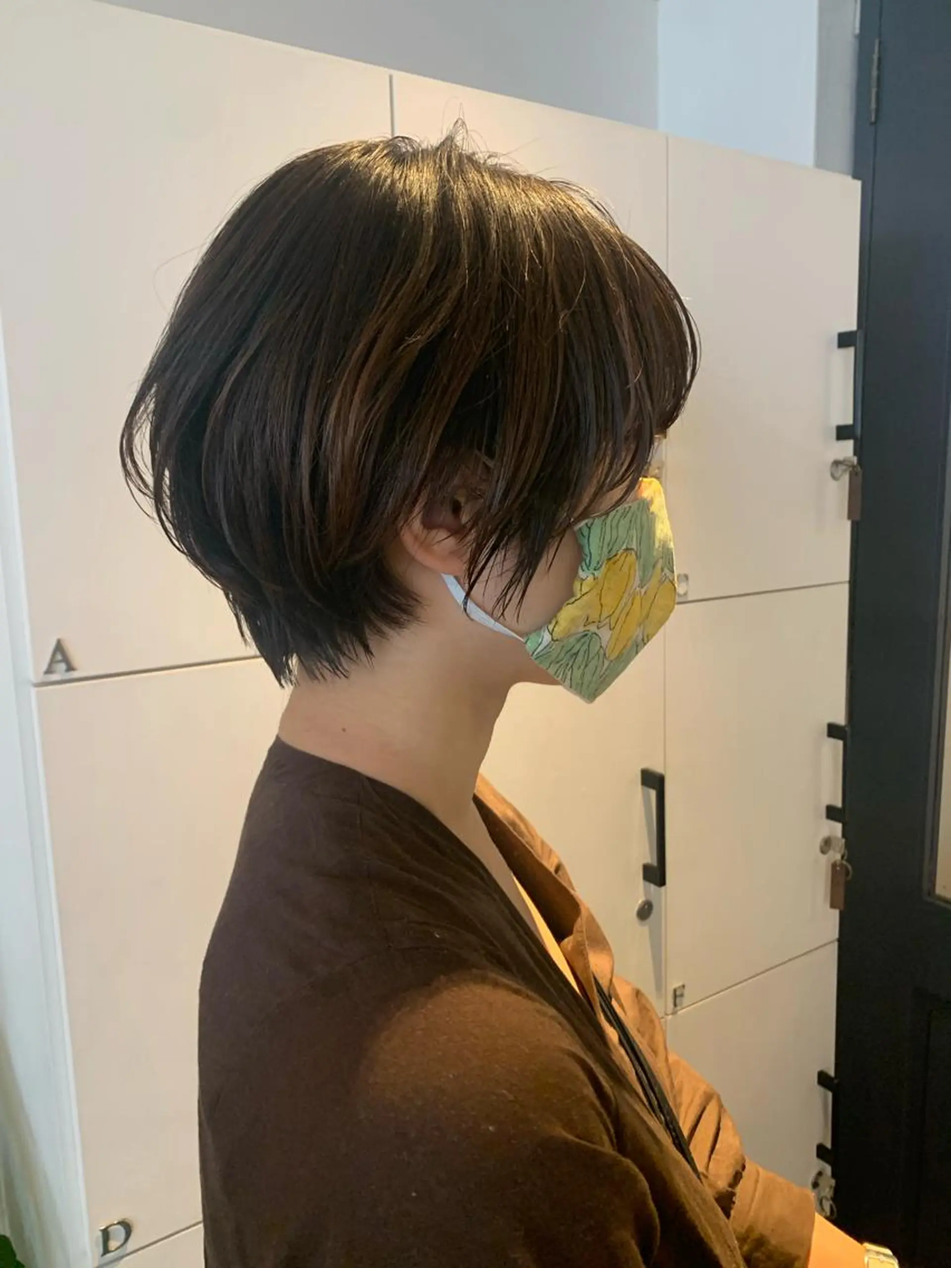 ショート カラー パーマ ヘアアレンジ メンズ キッズ ネイル マツエク・マツパ ショートヘア ショートネイル ウルフレイヤーカット /チヒロのヘアスタイル