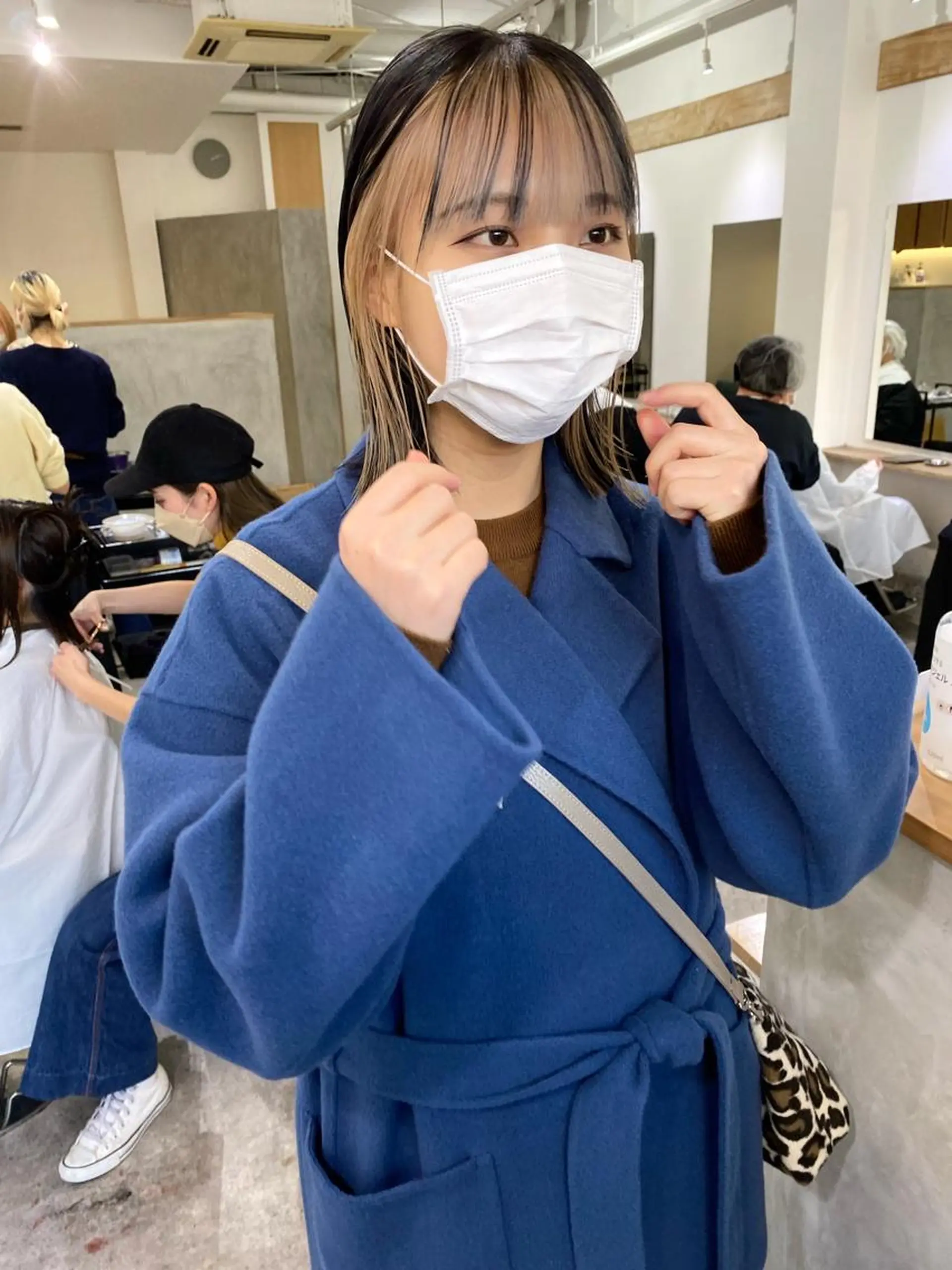 ショート カラー ブリーチ インナーカラー ヘアカラー トリートメント 森貴裕/ベージュ/ パーマ/オリーブのヘアスタイル