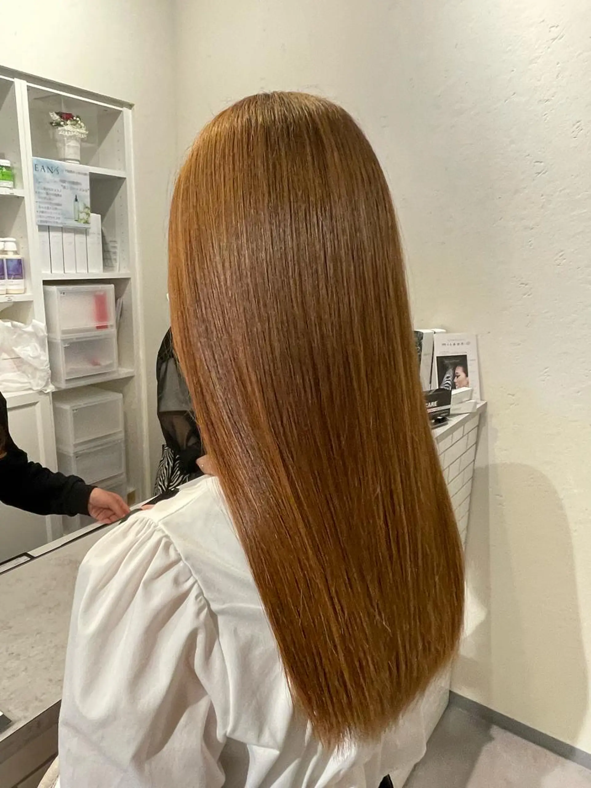 ロング 藤田一輝 【美髪職人】のヘアスタイル