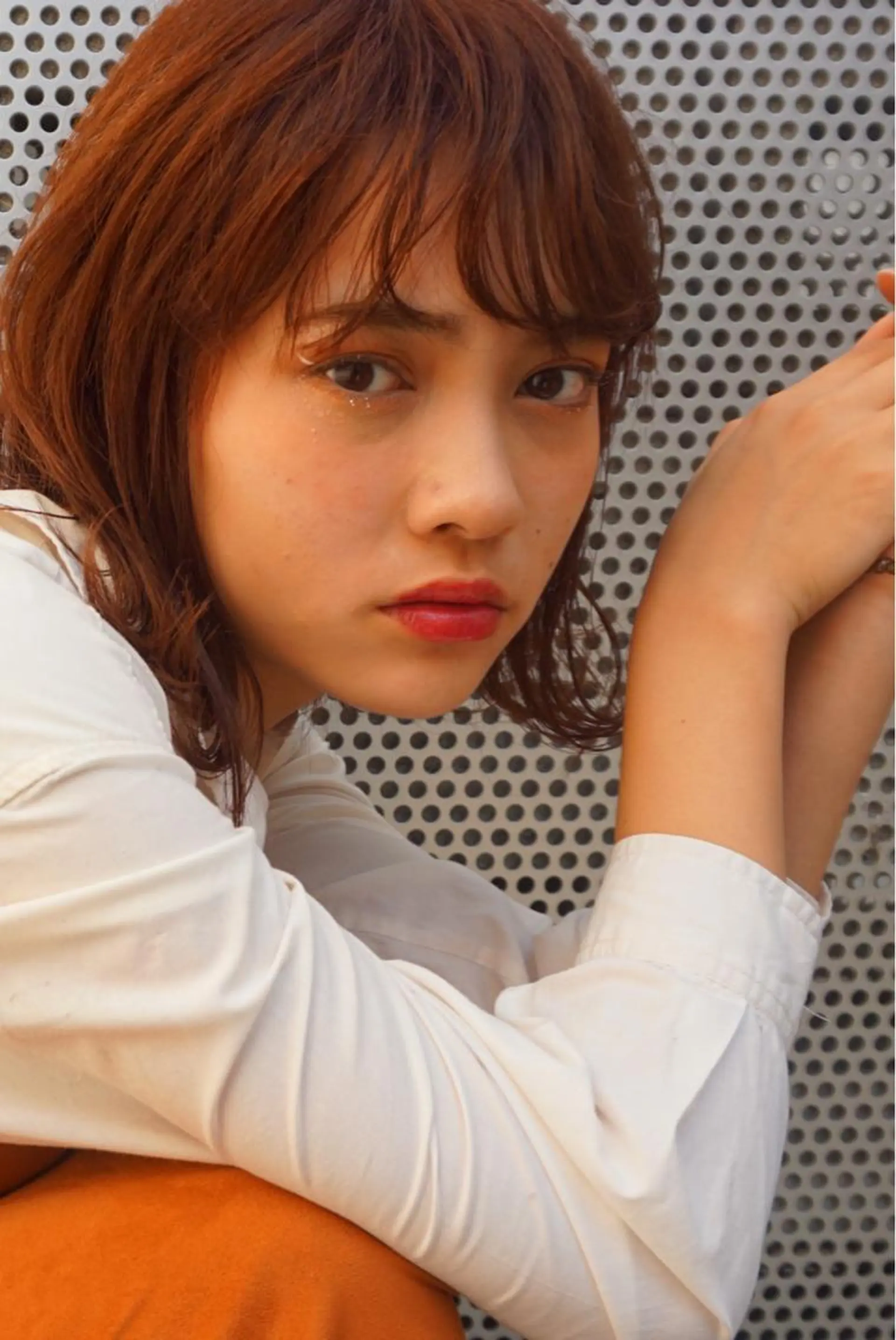 ミディアム カラー パーマ ボルドーカラー オレンジ レッドカラー ボブ 小顔カット 美艶ボブ 石井一成のヘアスタイル