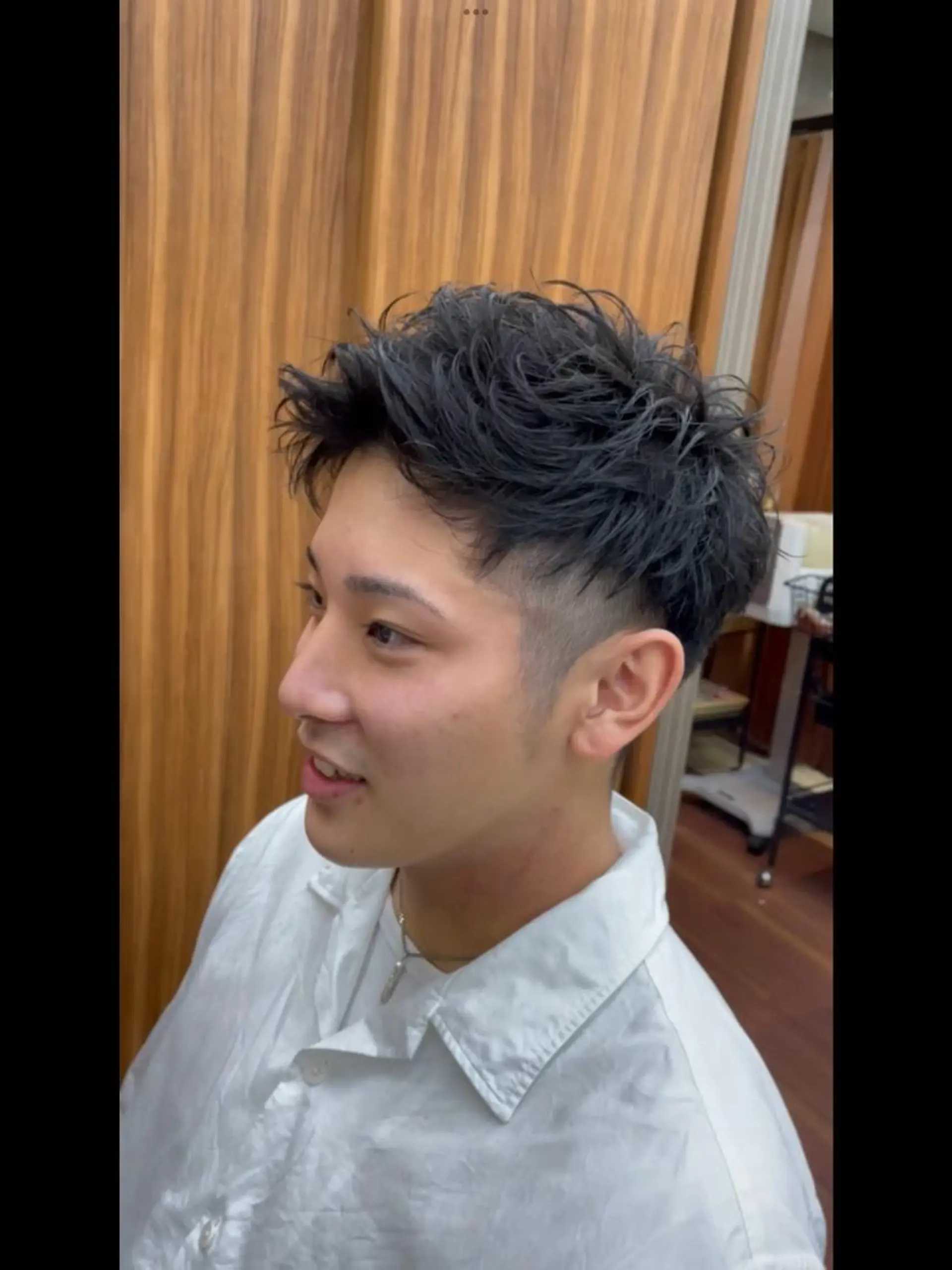 ショート パーマ メンズ カット メンズパーマ 赤司 泰樹のヘアスタイル