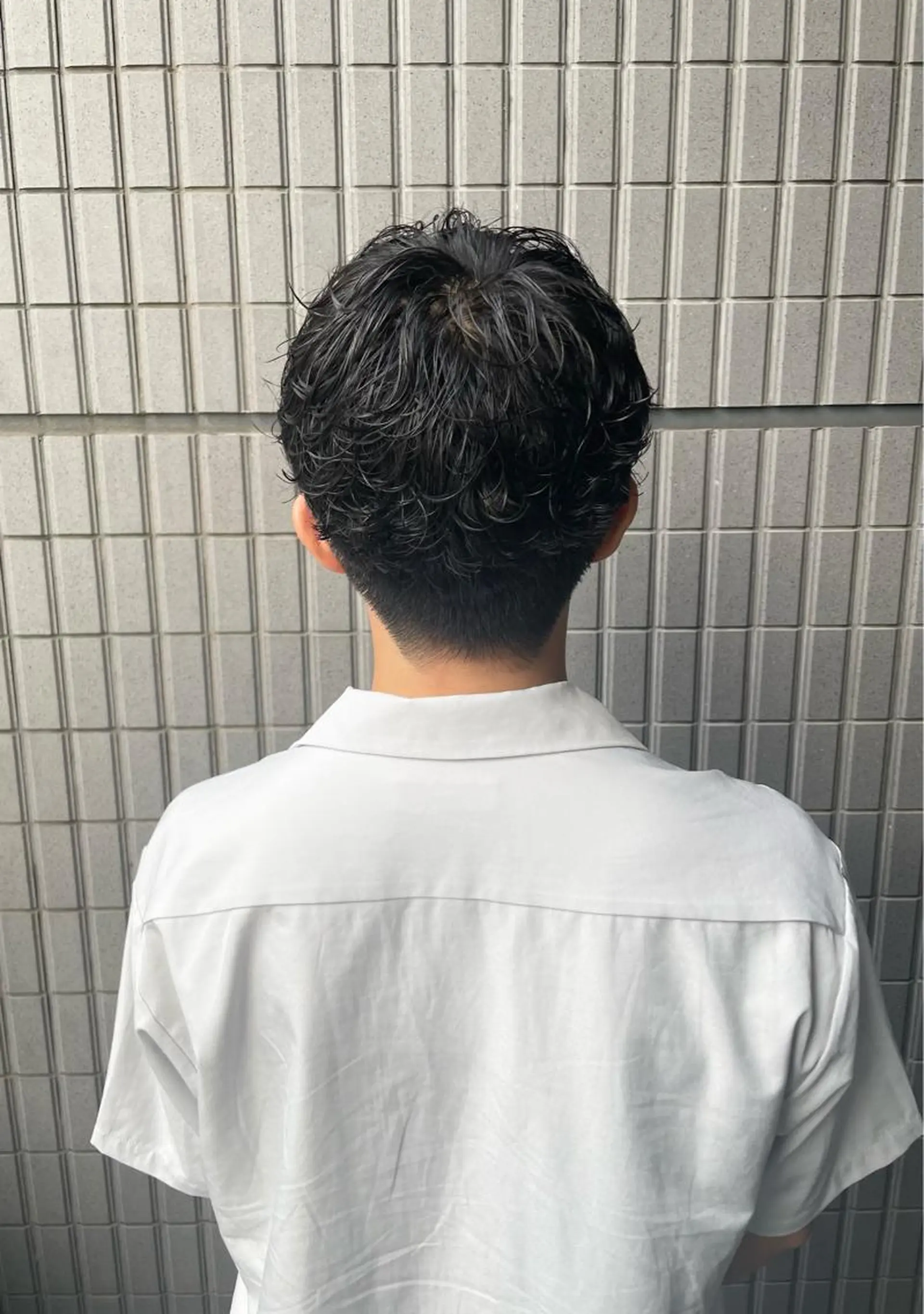 ショート パーマ メンズ メンズパーマ 野町好花 レイヤー/髪質改善のヘアスタイル