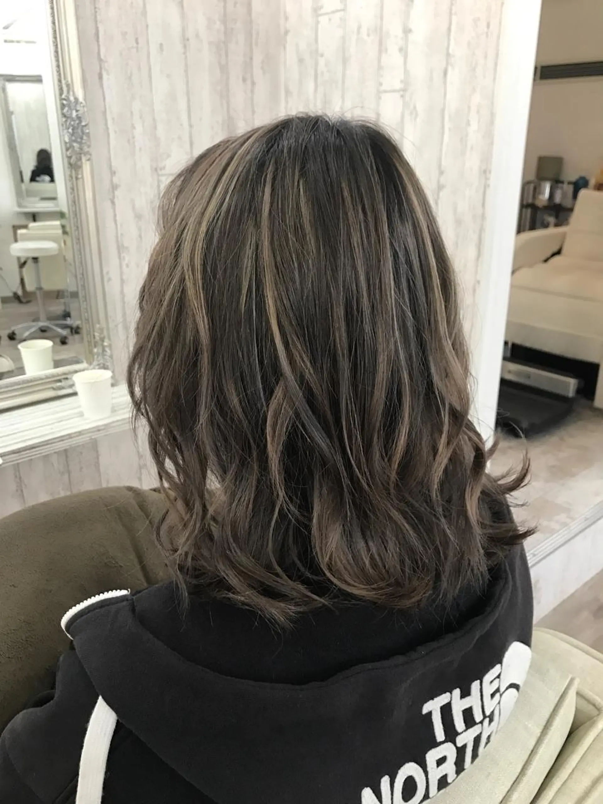 ミディアム カラー 前髪カット無料🎉 髪質改善✨影山湧市のヘアスタイル