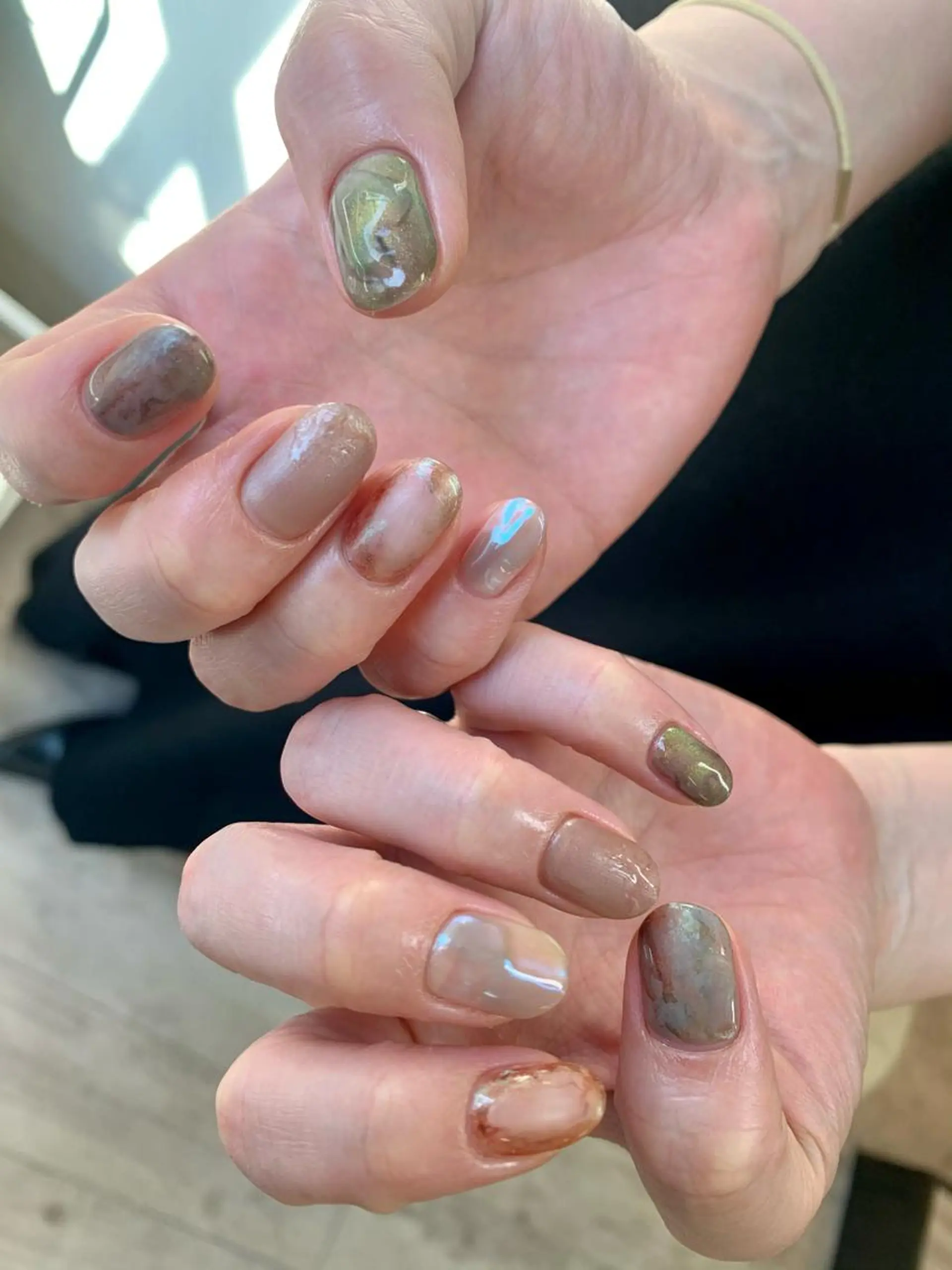 ネイル アートネイル オーロラネイル クリアネイル フットネイル フレンチネイル ハンドネイル アトリエ １０３のネイルデザイン