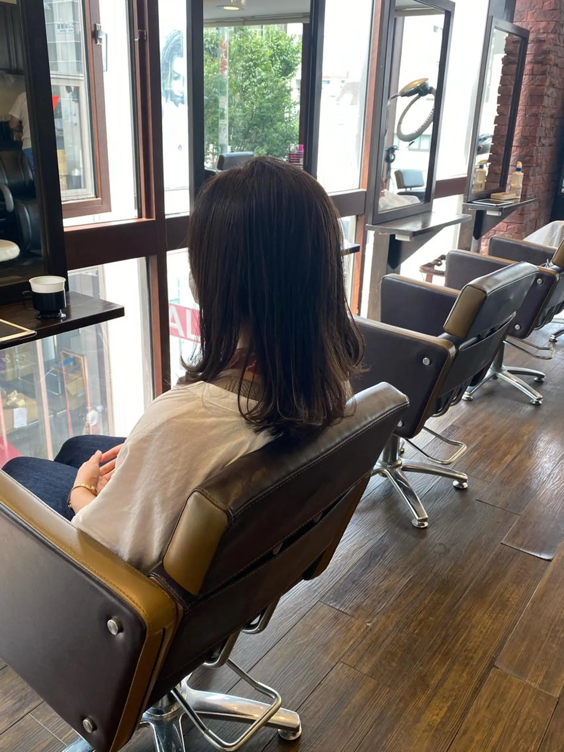 セミロング レイヤーカット カット ヘアカラー トリートメント ヘッドスパ ヘアセット 【代表】 🌟MASA🌟美髪のヘアスタイル