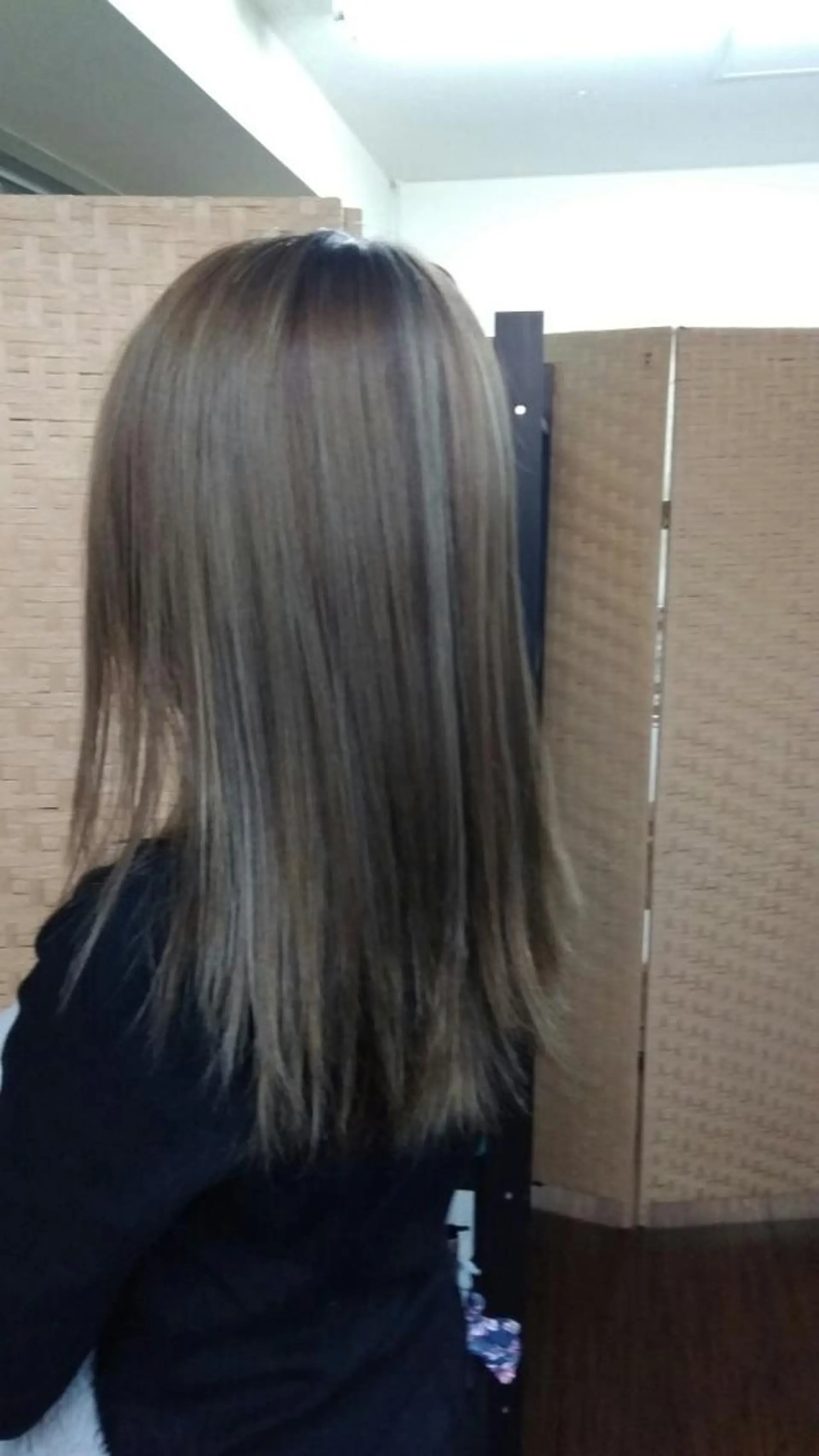 カラー ハイライトカラー masa ディレクターのヘアスタイル