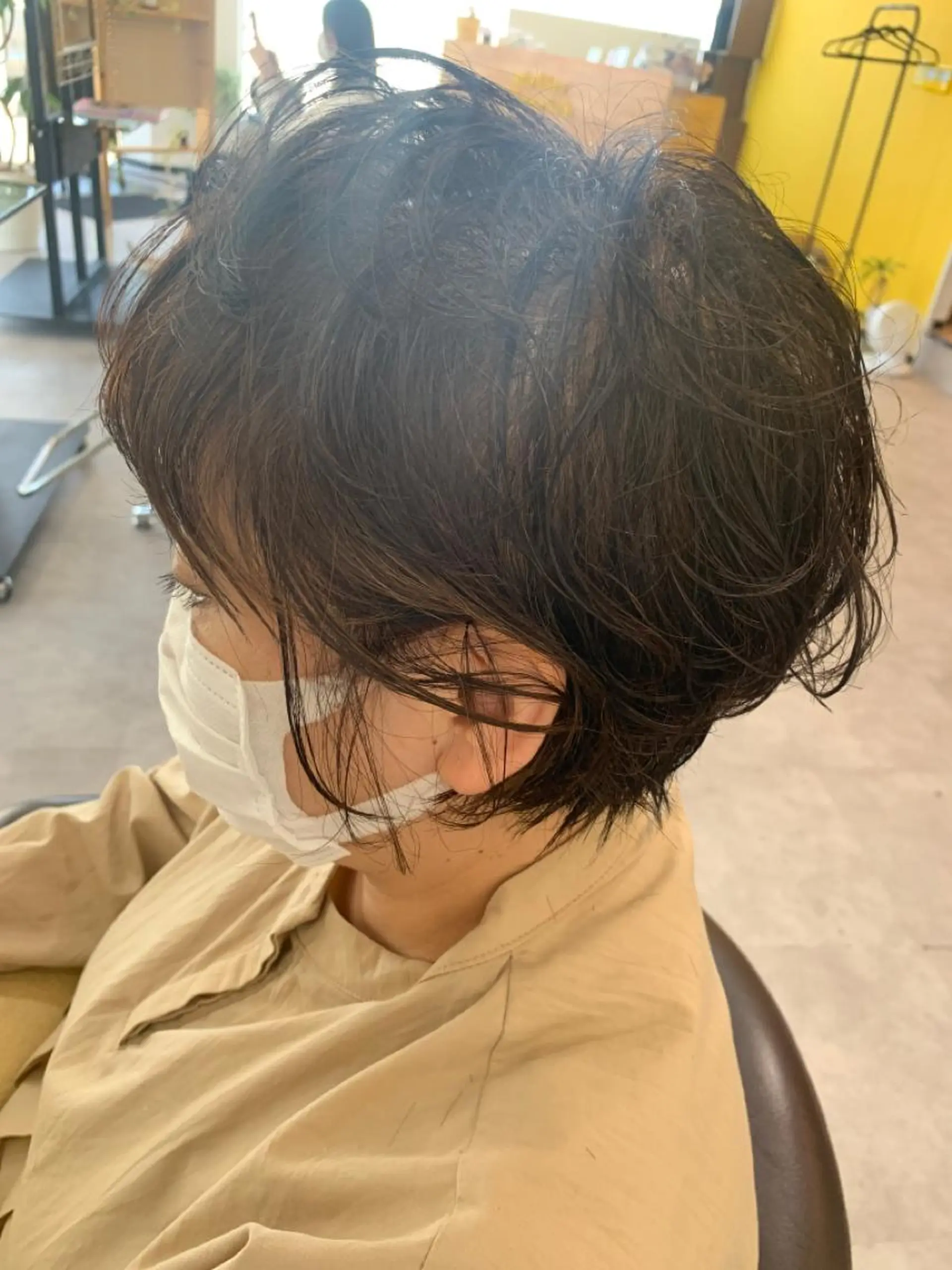 ショート カラー パーマ 境 菜摘のヘアスタイル