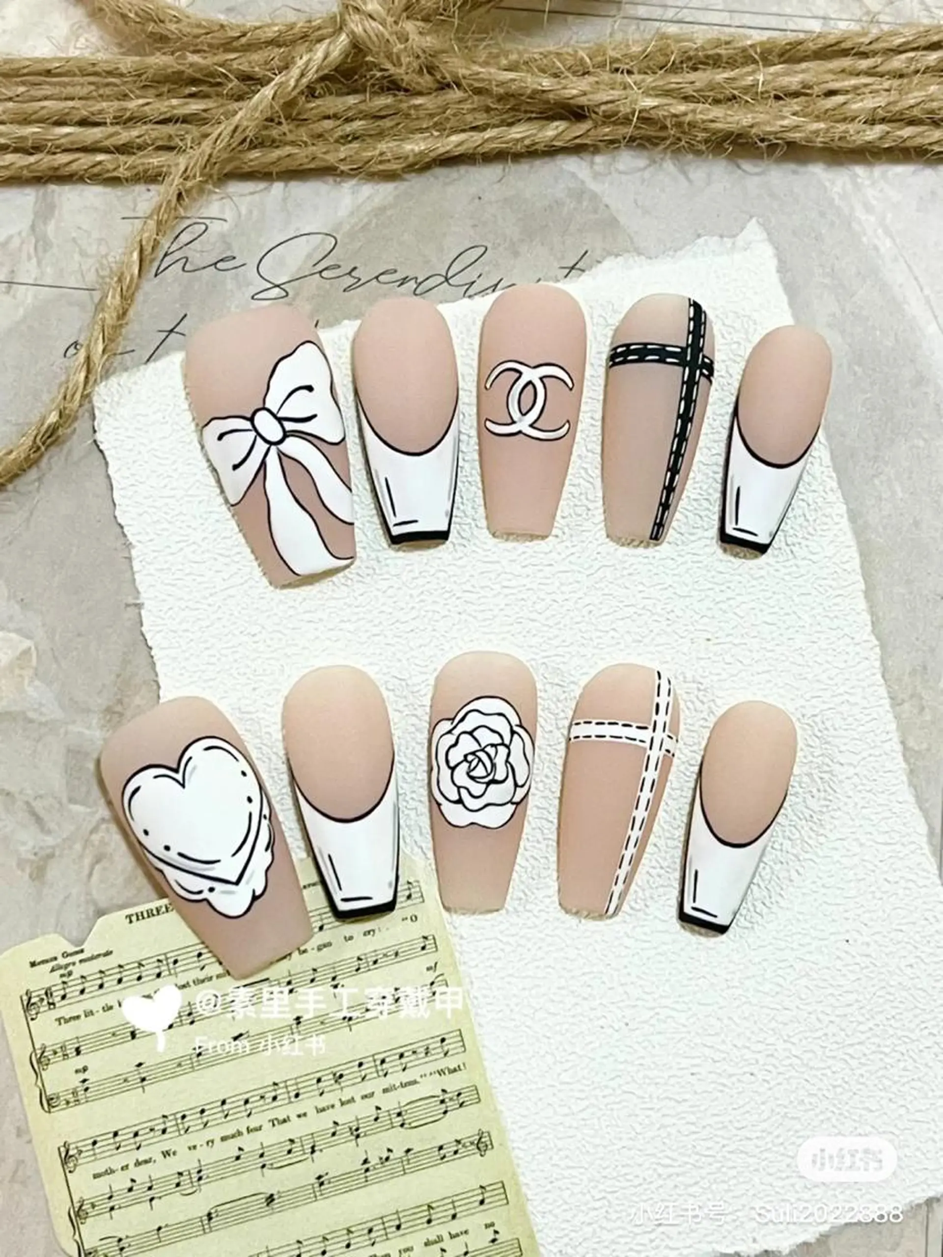 ネイル ハンドネイル Eveネイル チップスカルプ専門店のネイルデザイン