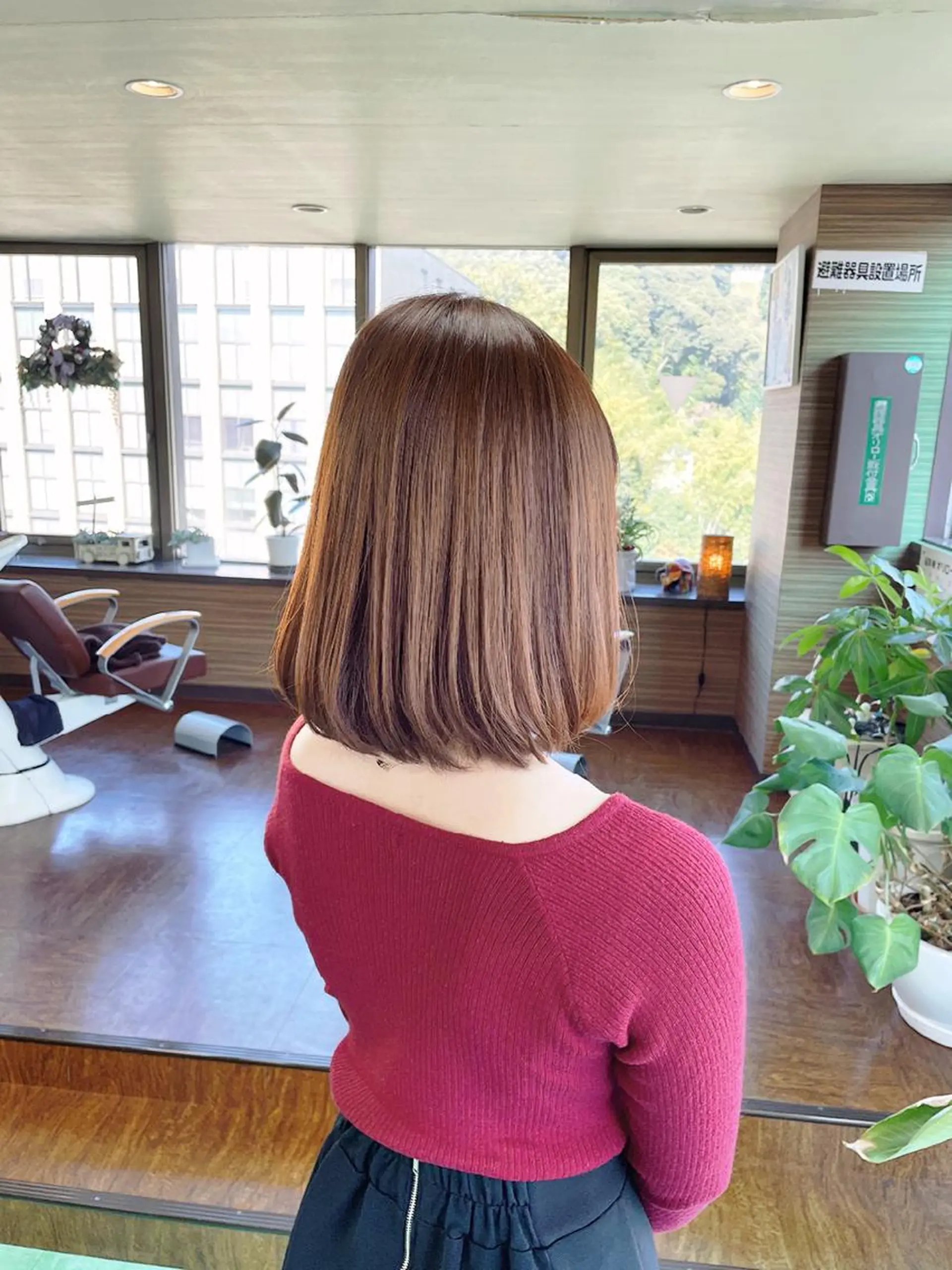 ミディアム カラー ベージュカラー オレンジ オレンジベージュ ボブ カット ヘアカラー 土居 正季のヘアスタイル
